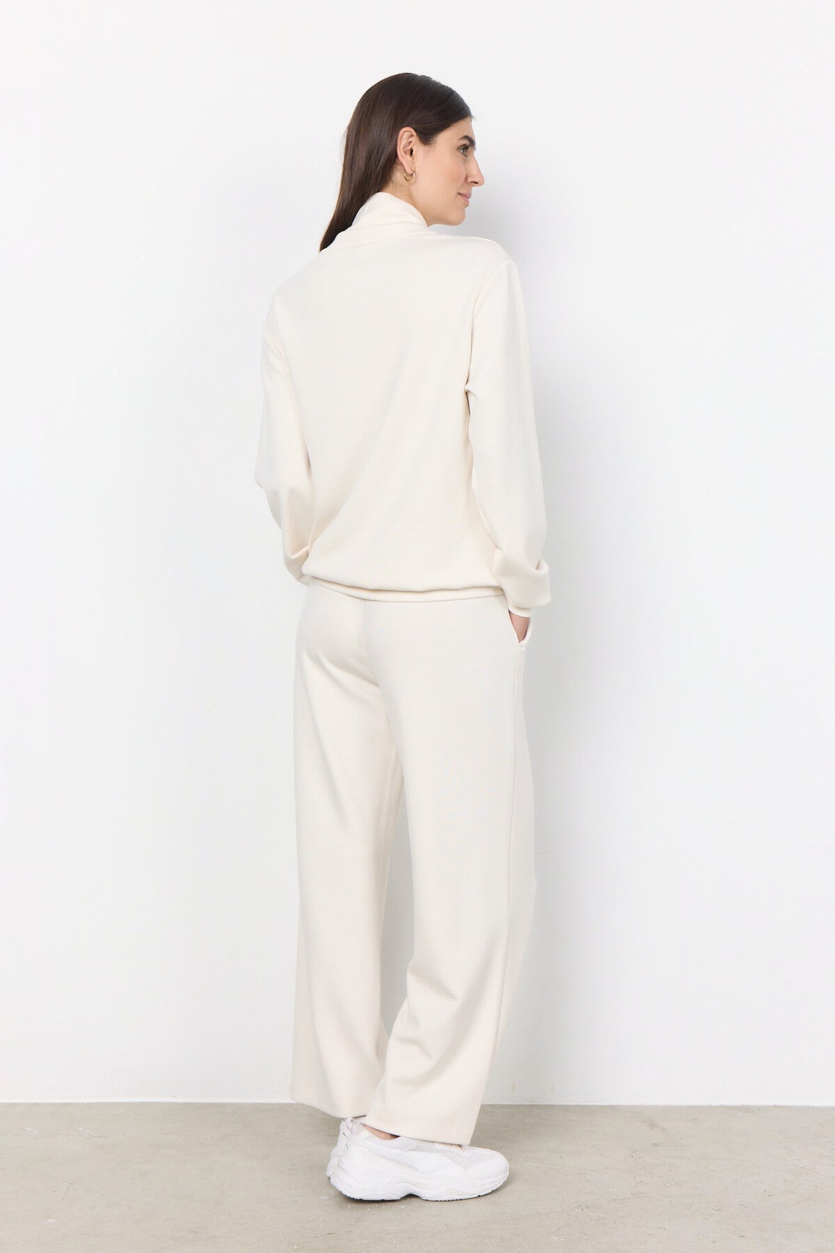 SC-BANU 33 HOSE CREME