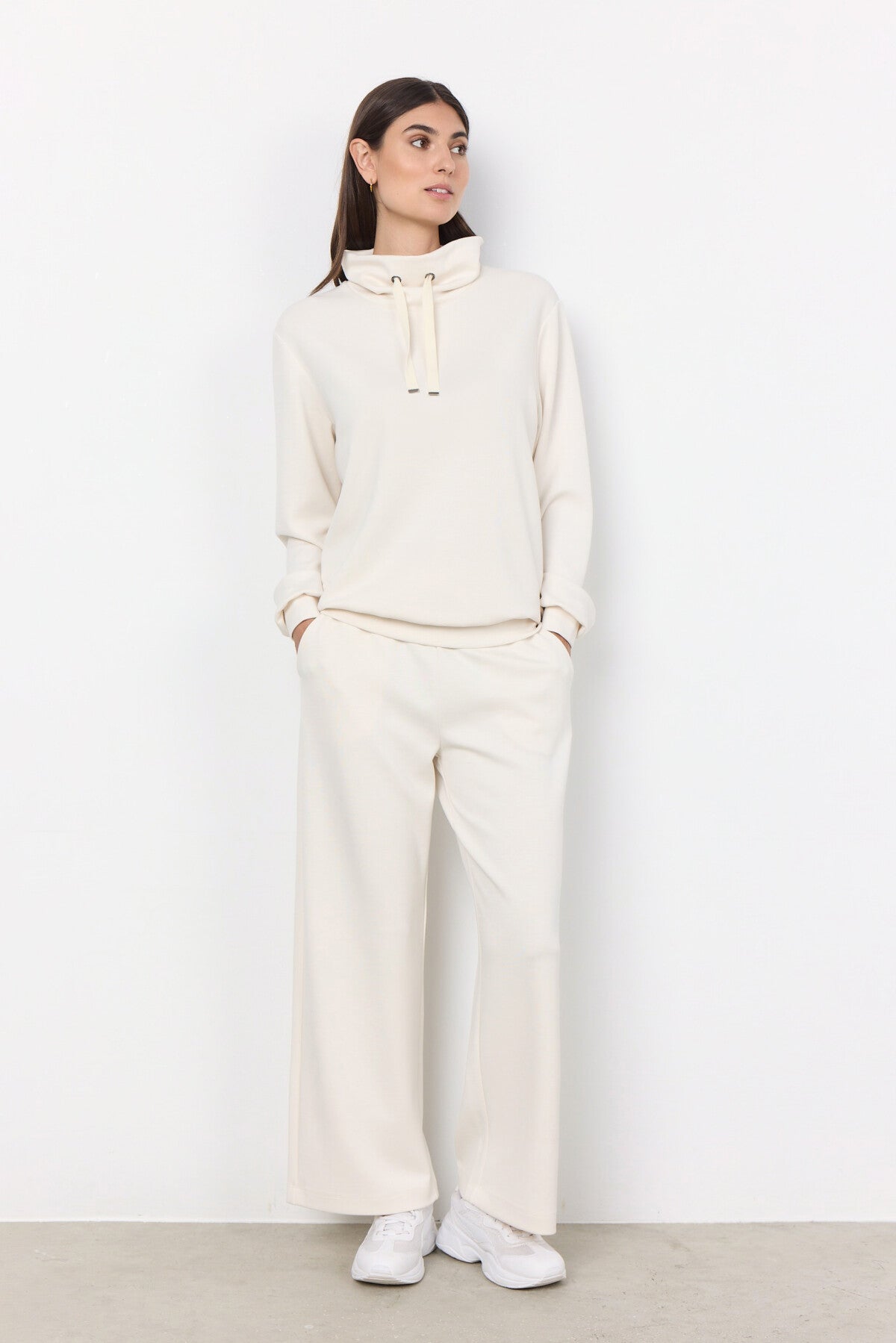 SC-BANU 33 HOSE CREME