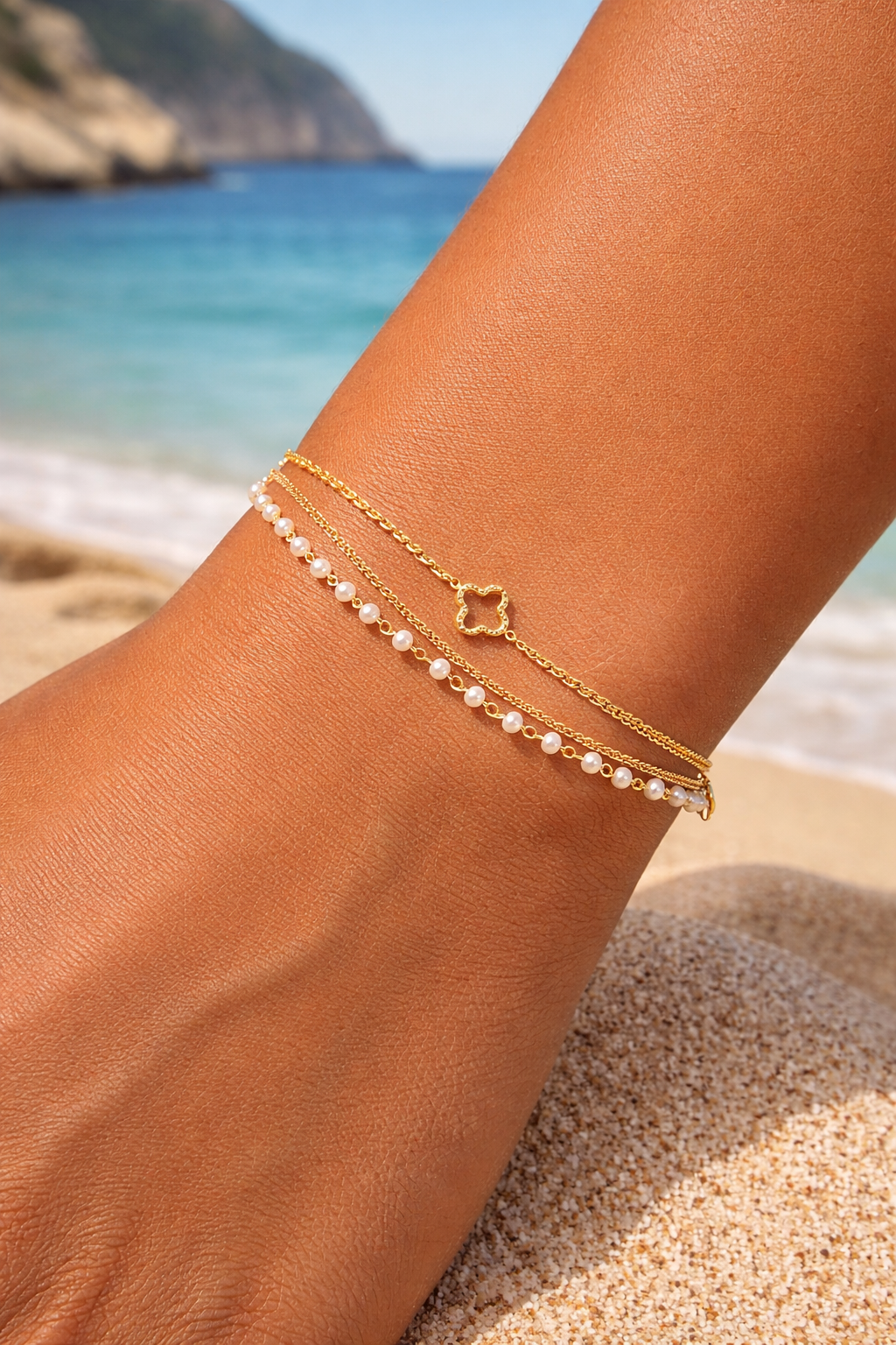 Golden Clover Pearl Armband