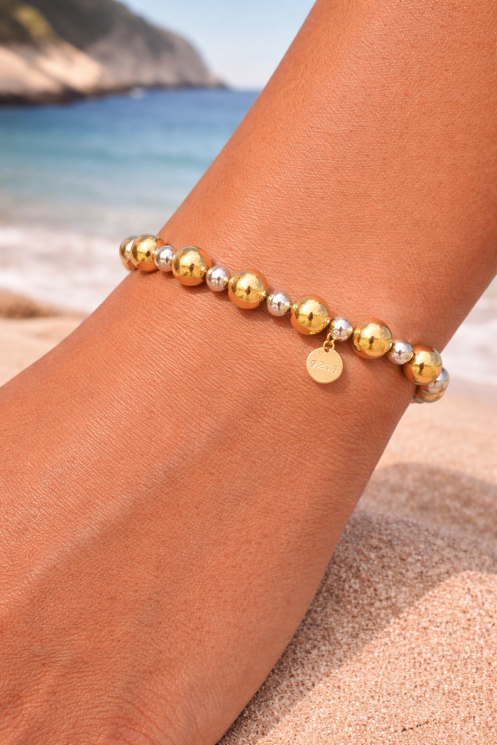 Gold Beads Classic Armband – Timeless Glow