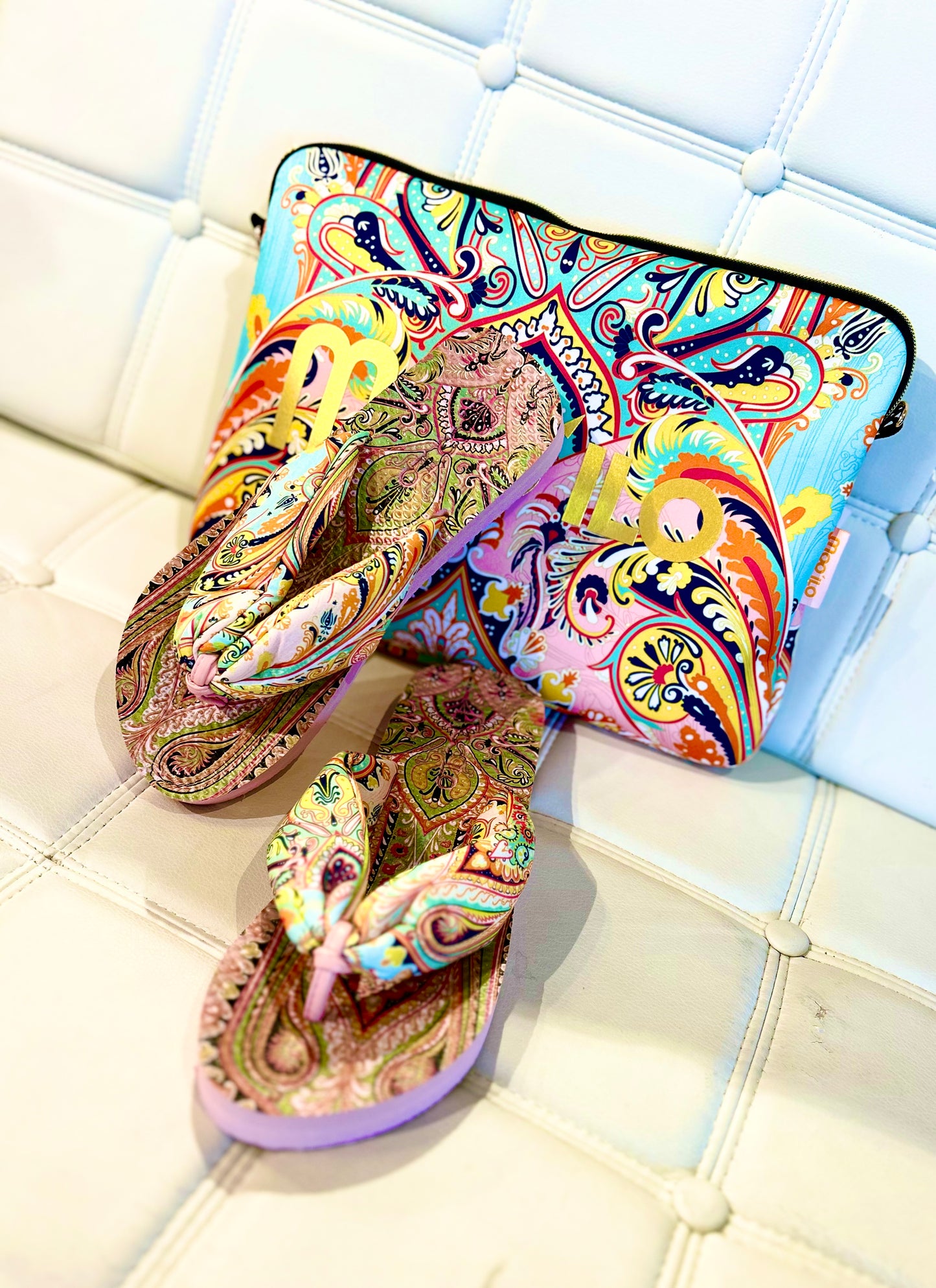 MOO ILO FLIPPIS & Neopren Tasche Steffi B PAISLEY