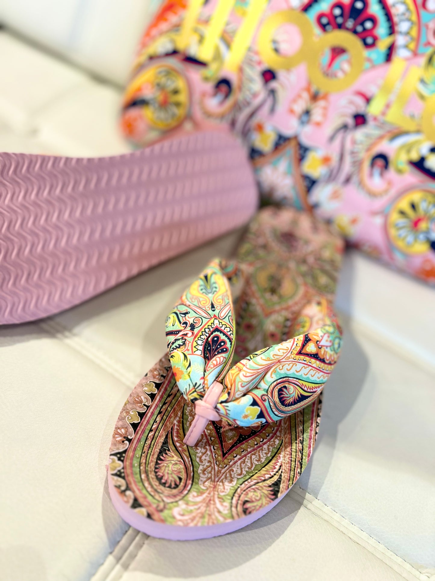 MOO ILO FLIPPIS & Neopren Tasche Steffi B PAISLEY