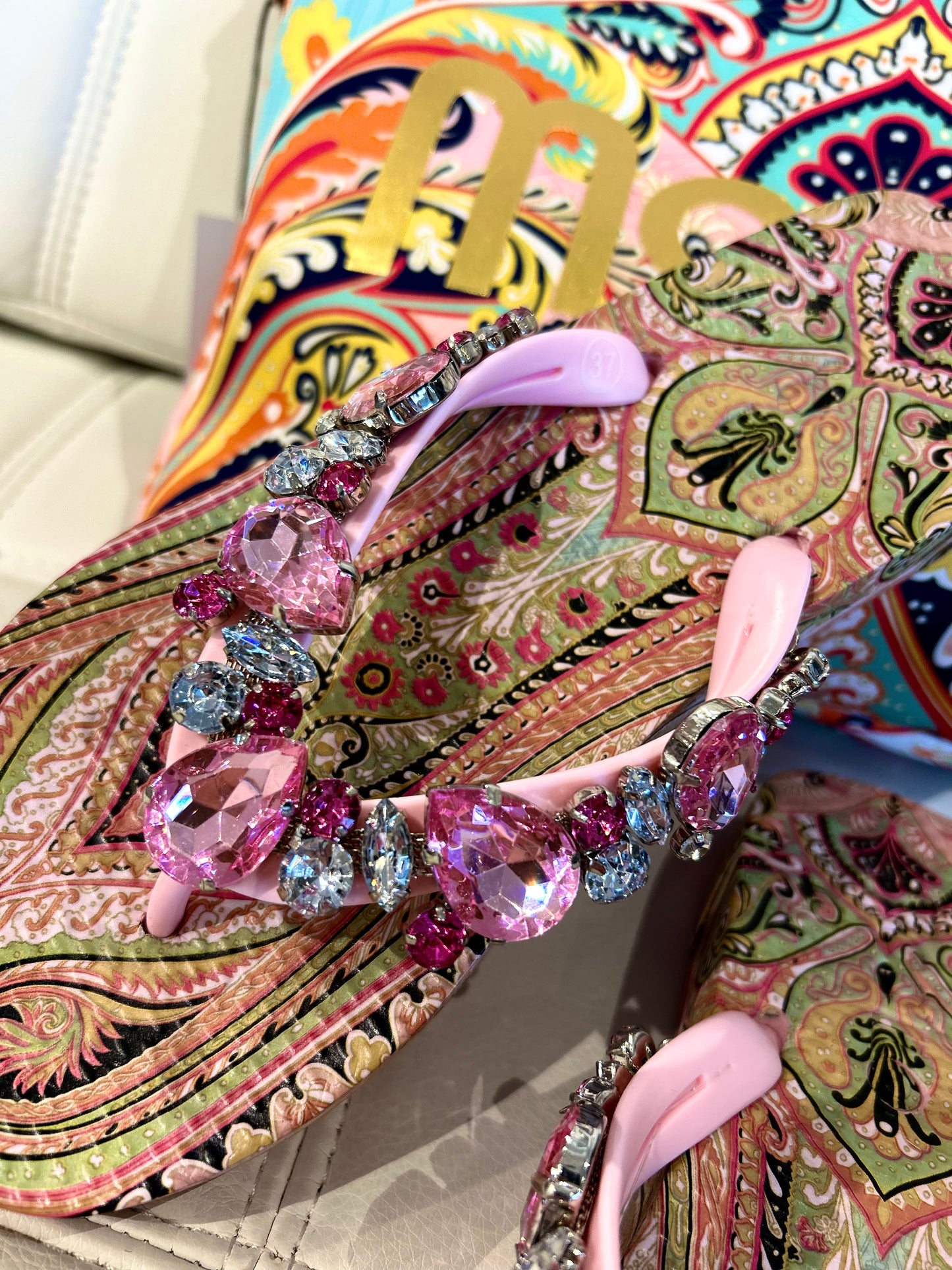 MOO ILO FLIPPIS & Neopren Tasche PAISLEY C
