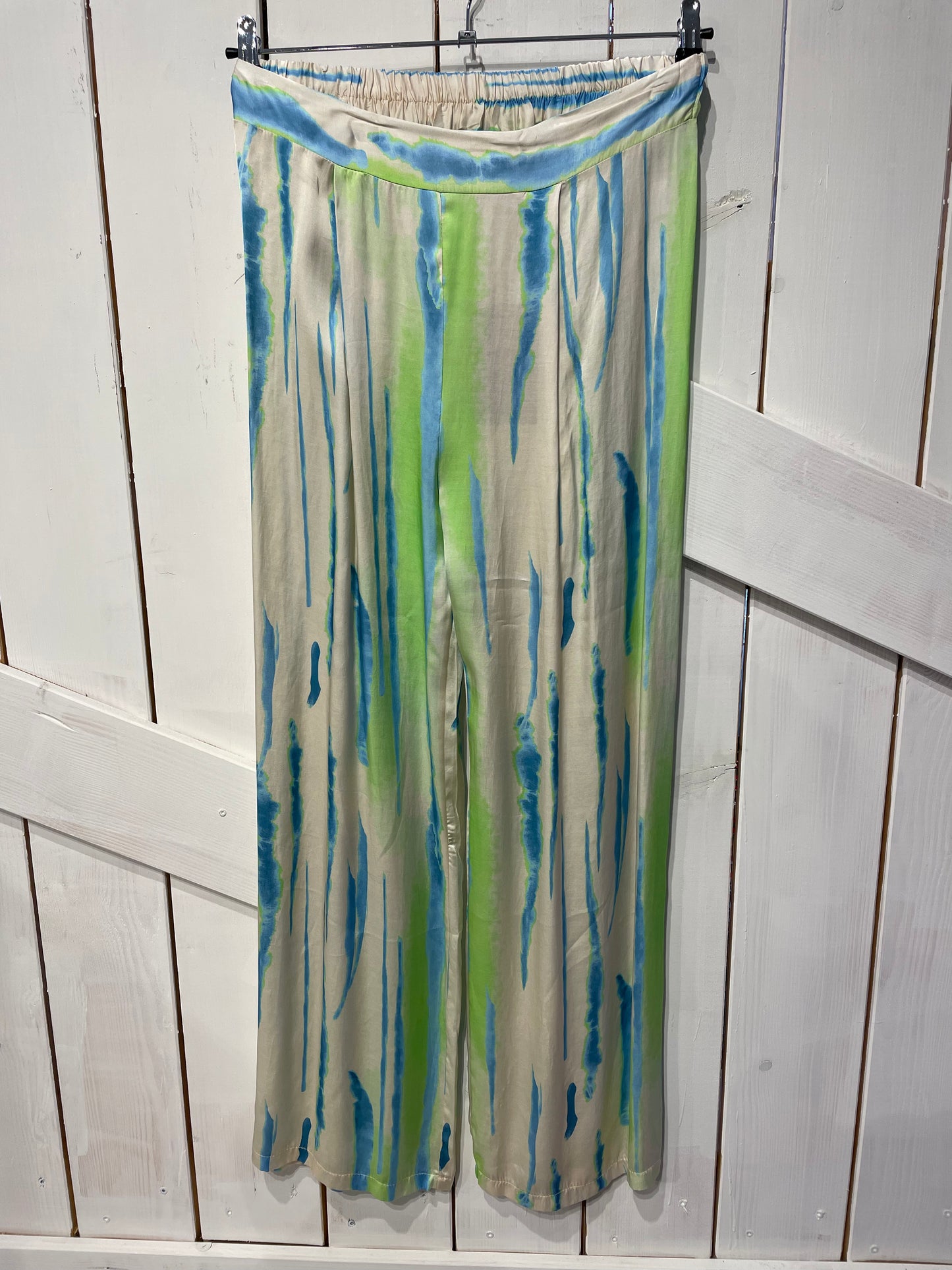 Süße Somerhose "MIU" in Grün