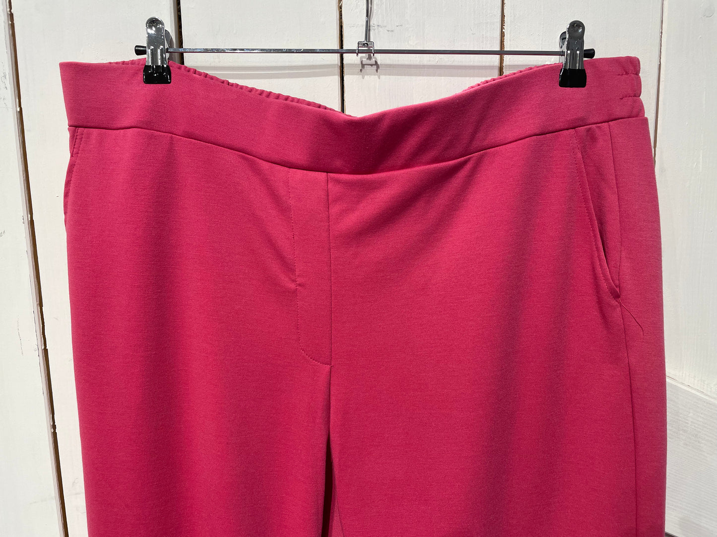Wasabi CURVY Hose "SINA 3" in PINK