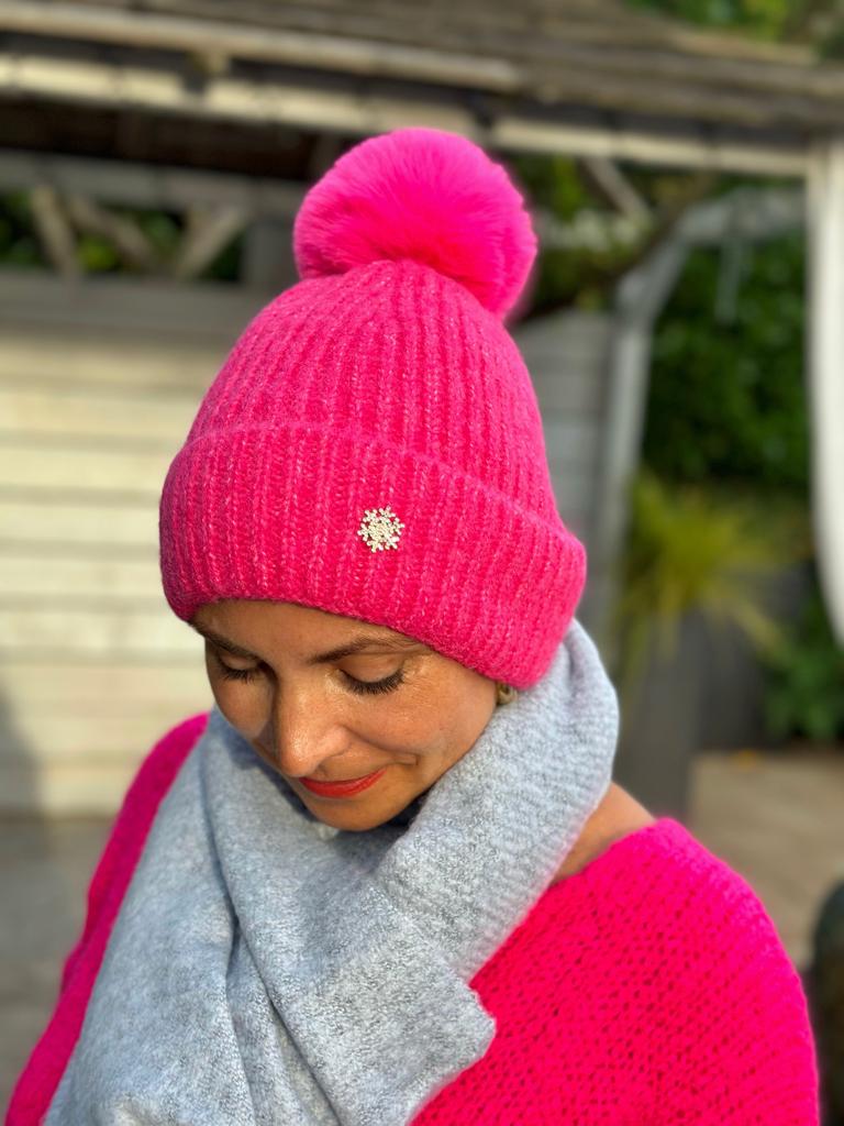 Klassische Bommel-Mütze Pink – KIRSTENS