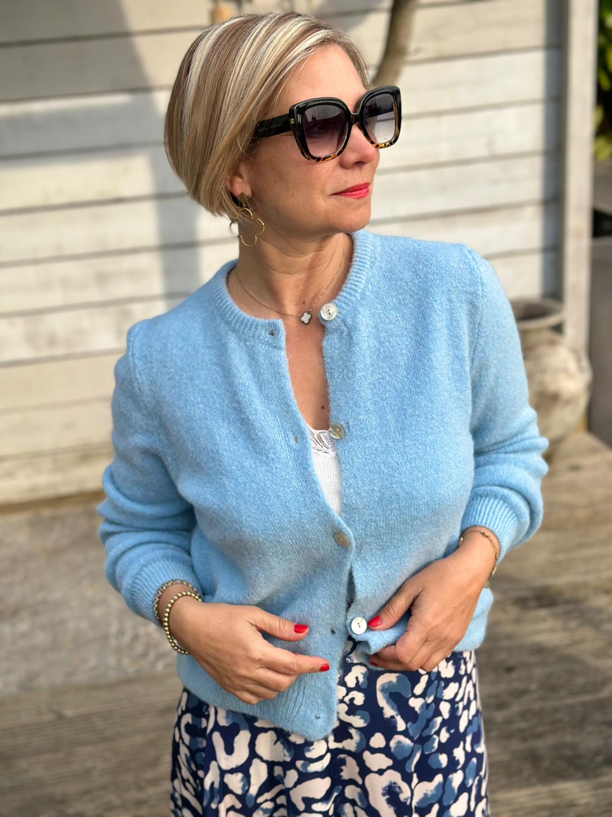 Lieblings-Strickjacke in Light Blue