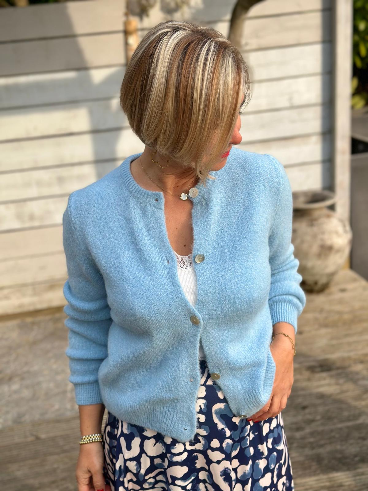Lieblings-Strickjacke in Light Blue
