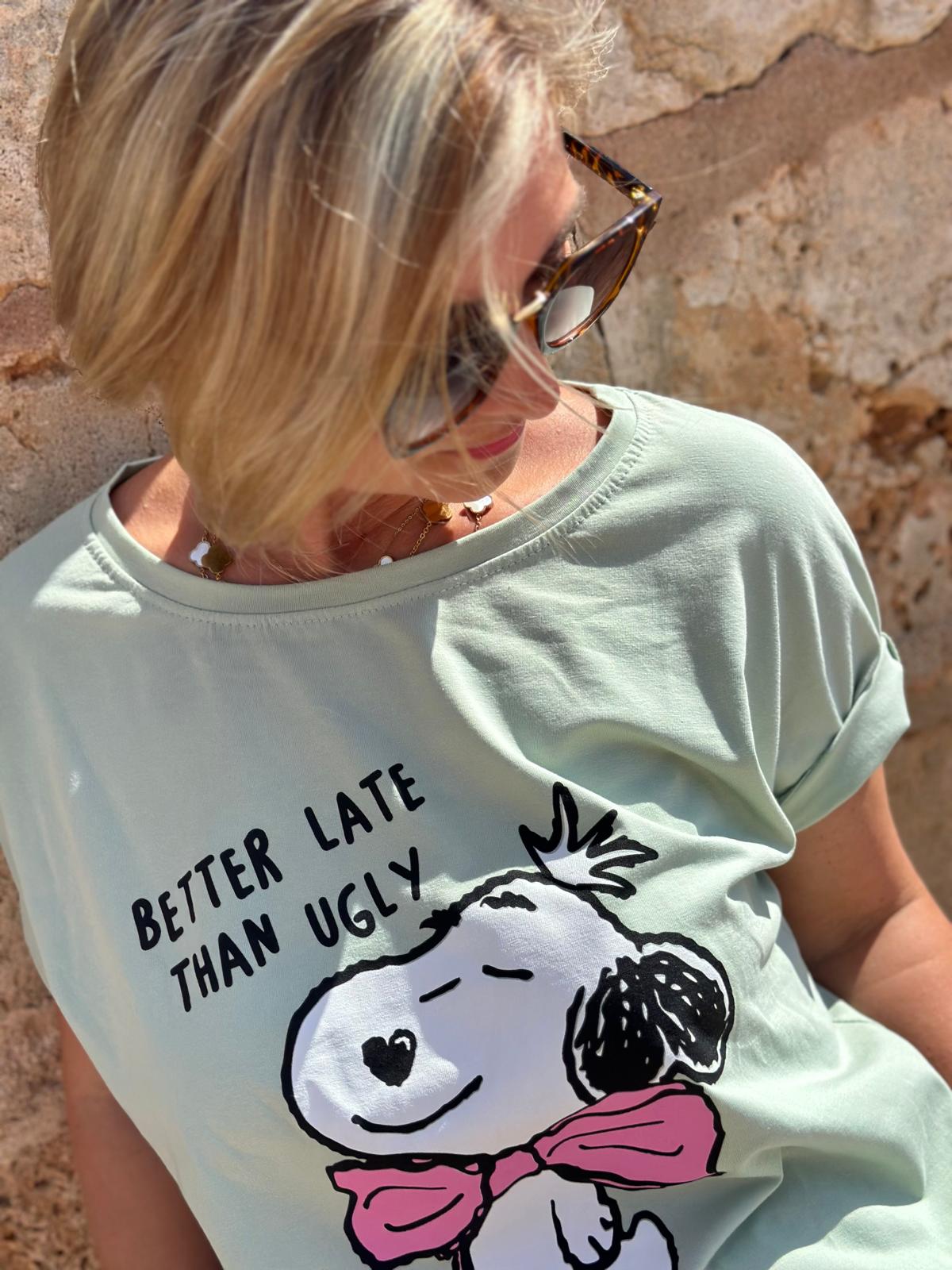 Zuckersüßes SNOOPY Shirt in Pistazie