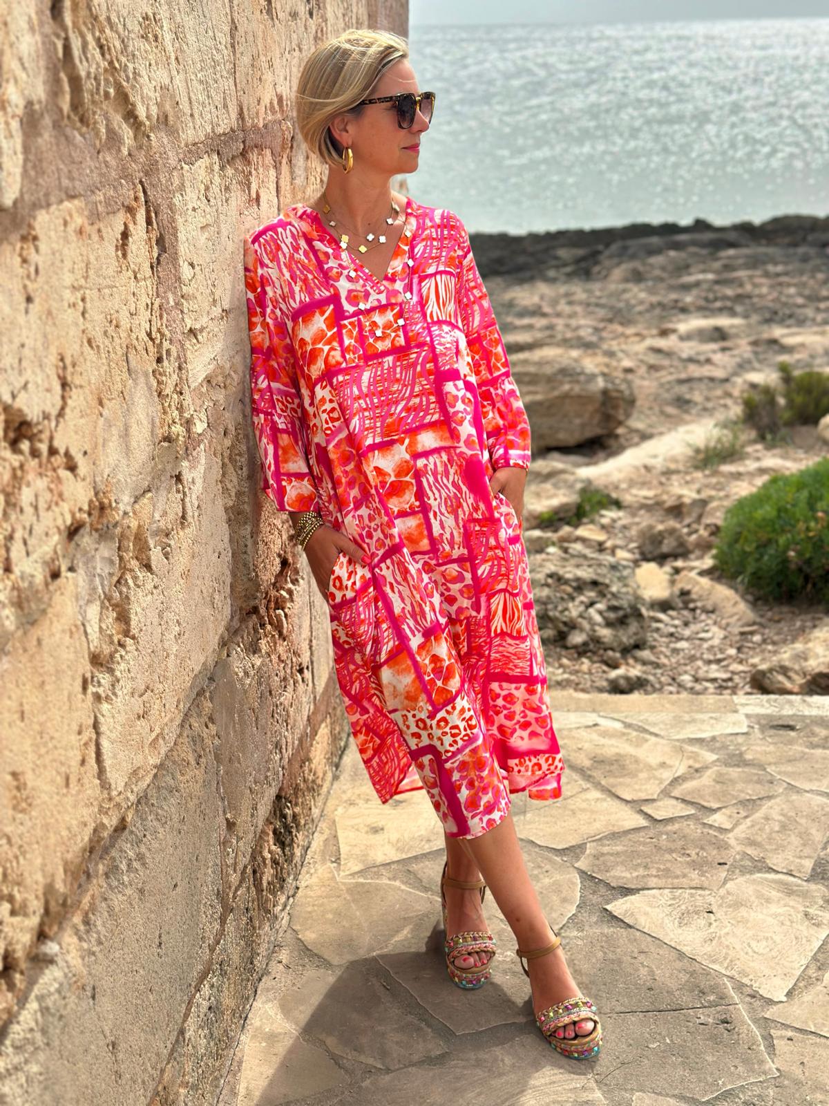 LOVELY LEO Kleid in PINK/ORANGE