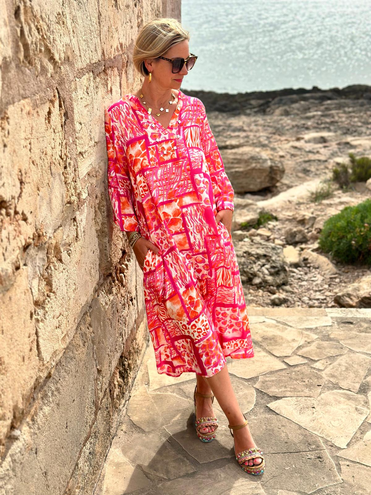 LOVELY LEO Kleid in PINK/ORANGE