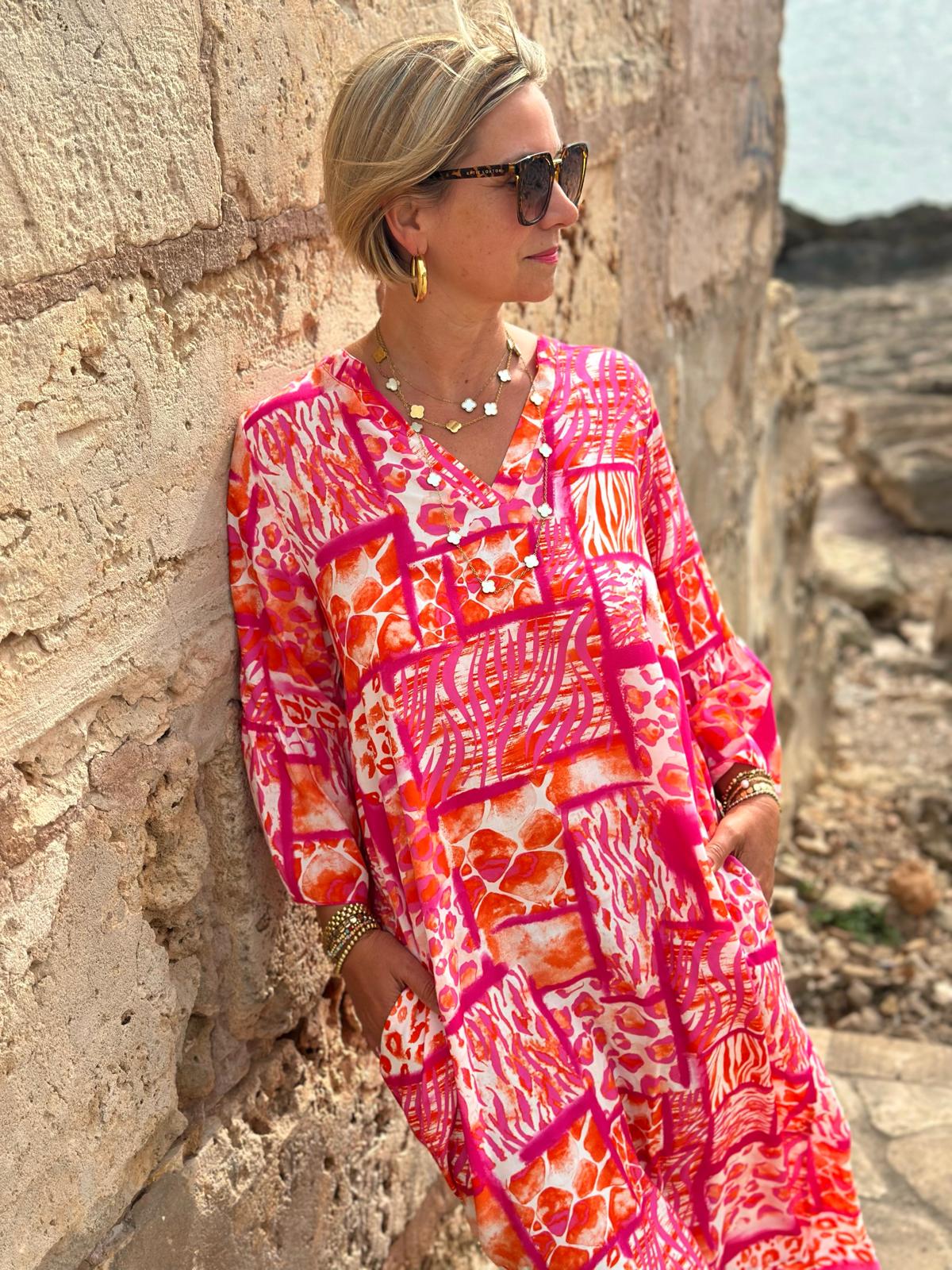LOVELY LEO Kleid in PINK/ORANGE