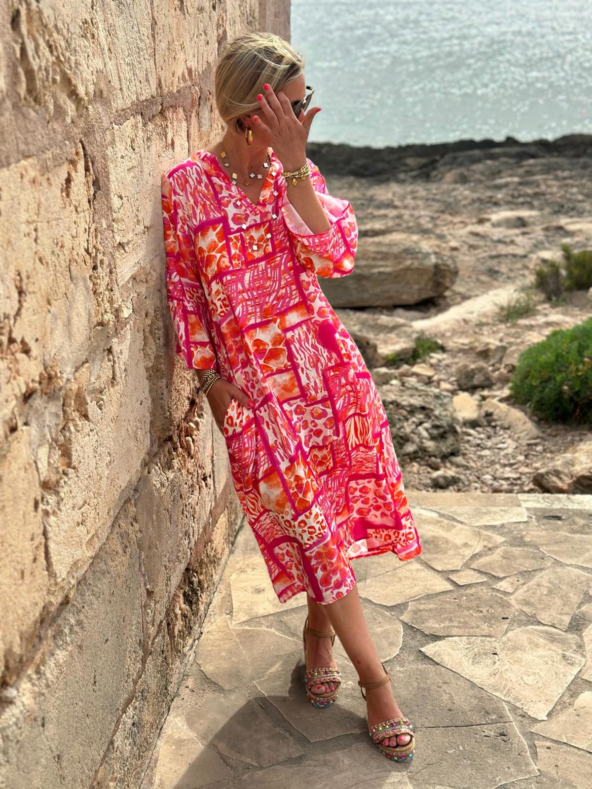 LOVELY LEO Kleid in PINK/ORANGE
