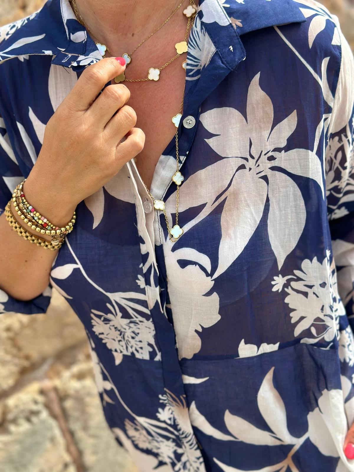 Weit geschnittenes Sommerkleid mit Kragen in BLUE PALMS