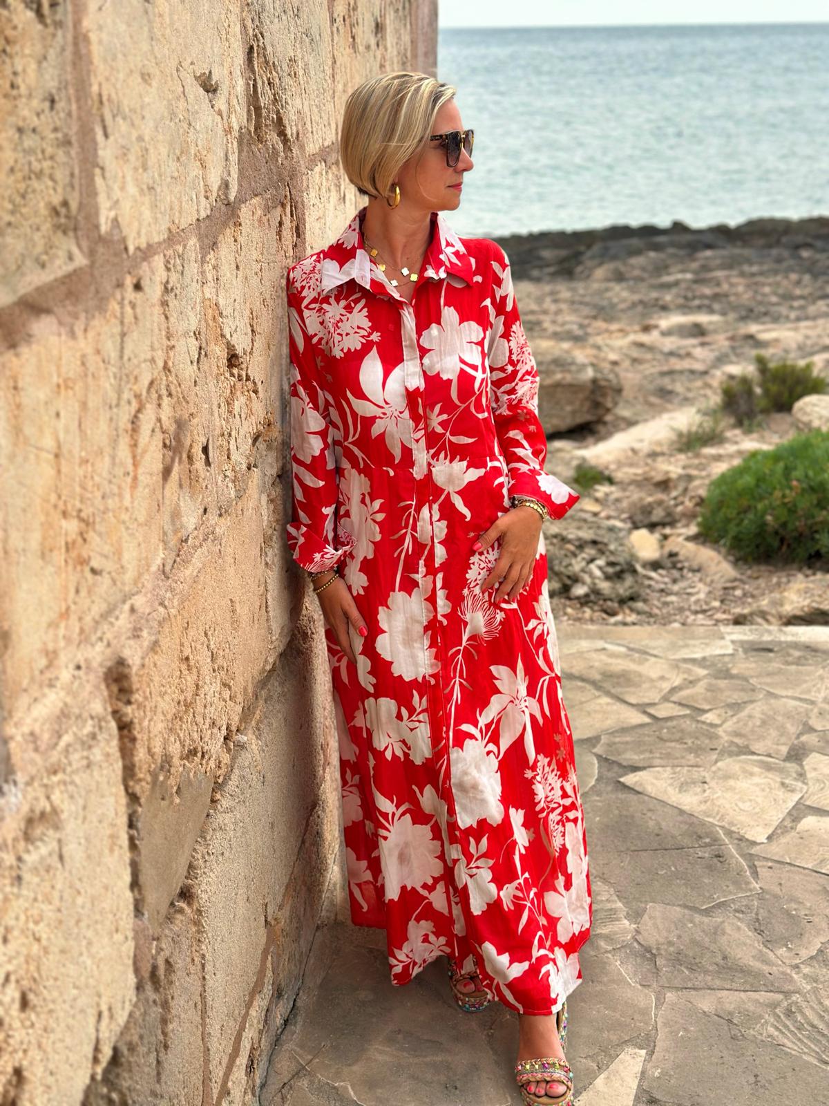 Weit geschnittenes Sommerkleid mit Kragen in RED PALMS