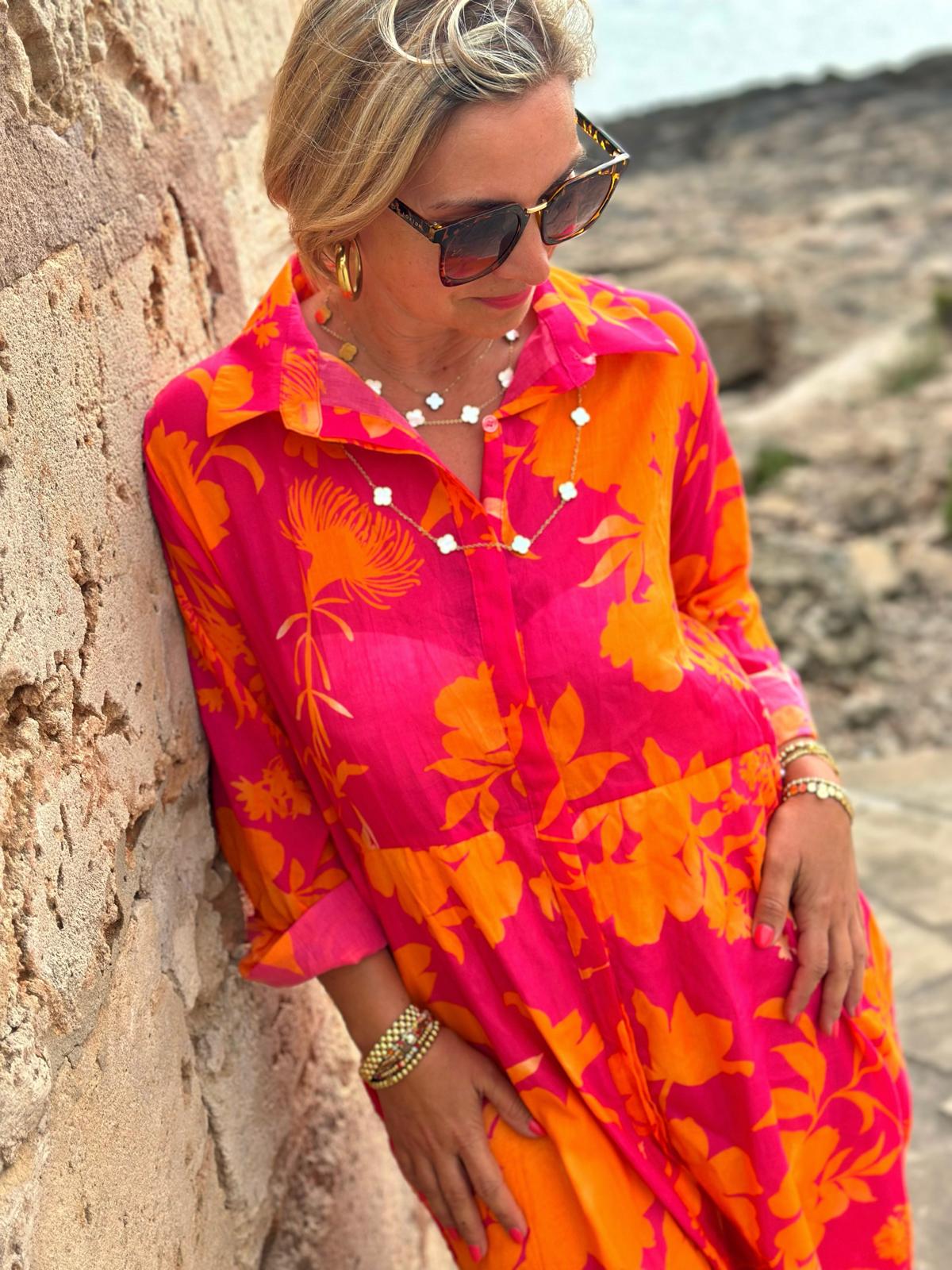 Weit geschnittenes Sommerkleid mit Kragen in SUNSET PALMS