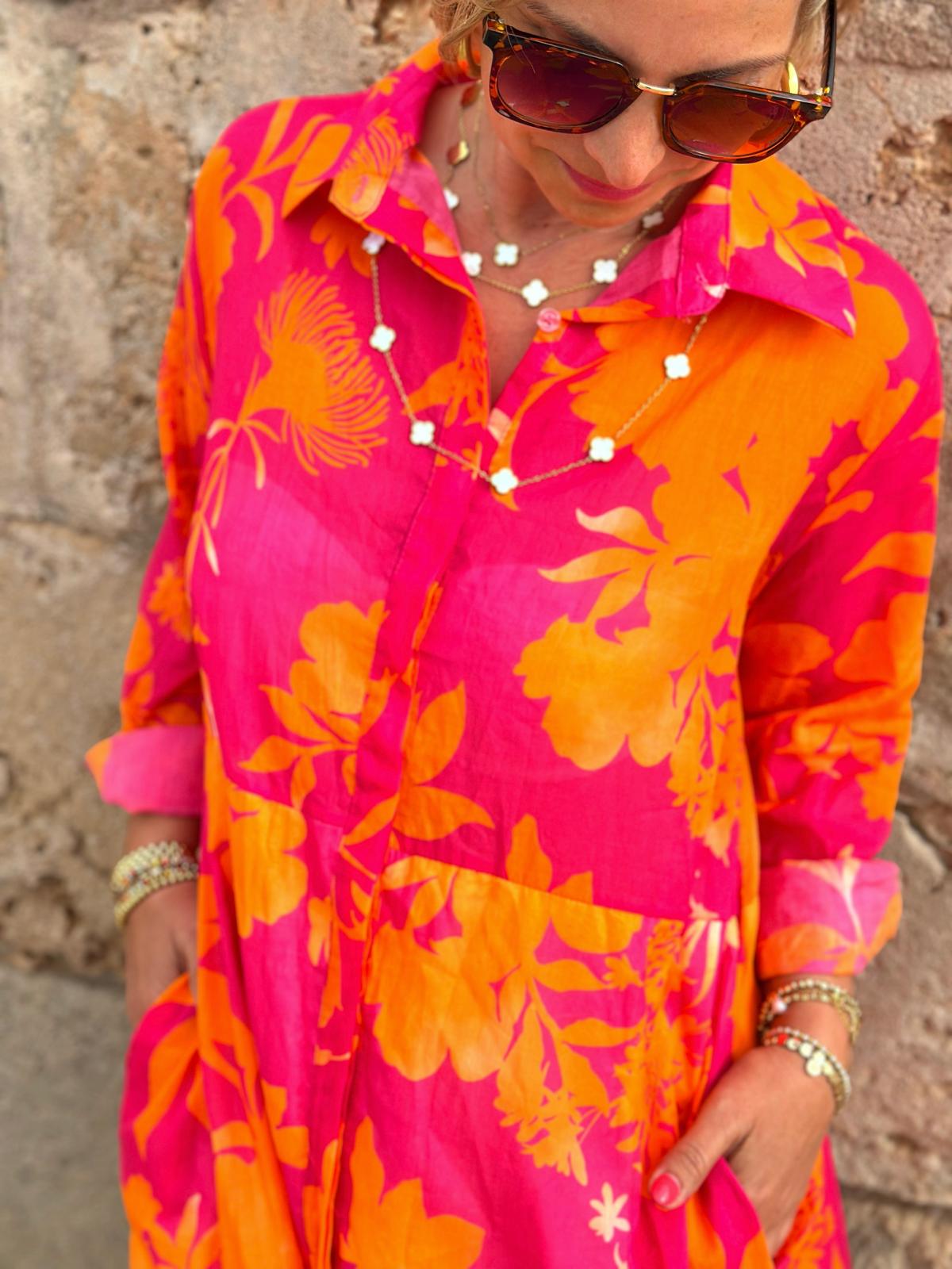 Weit geschnittenes Sommerkleid mit Kragen in SUNSET PALMS