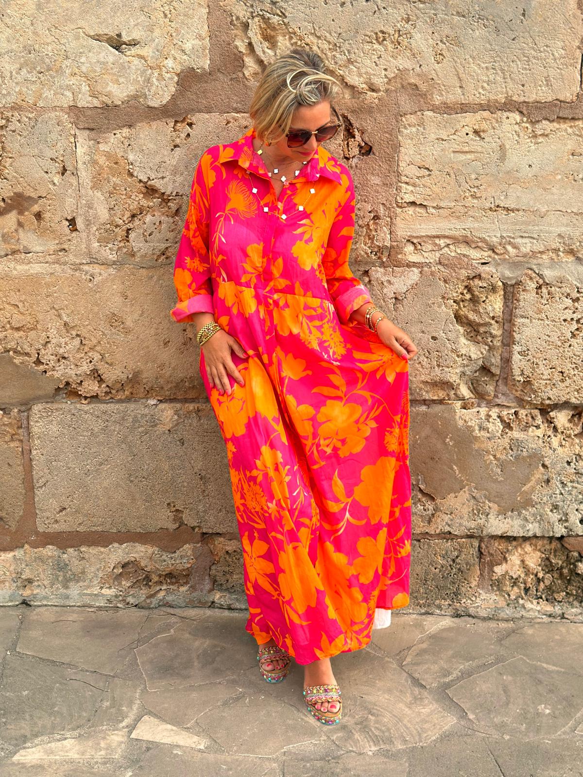 Weit geschnittenes Sommerkleid mit Kragen in SUNSET PALMS