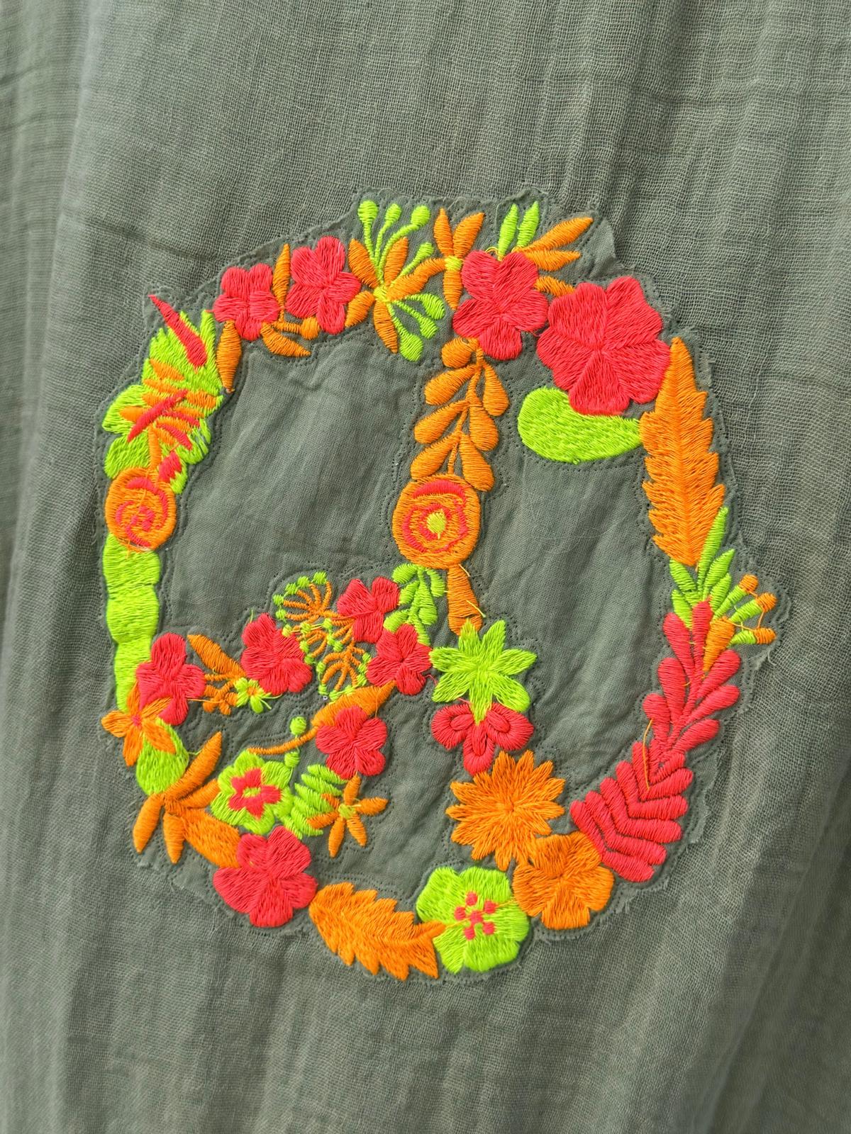 Stylische Strandtunika "PEACE" in OLIV