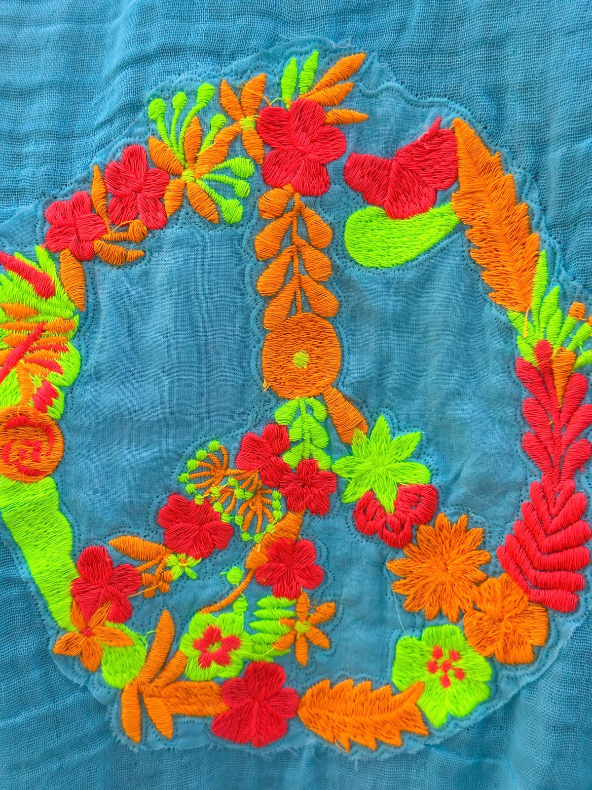 Stylische Strandtunika "PEACE" in TÜRKIS