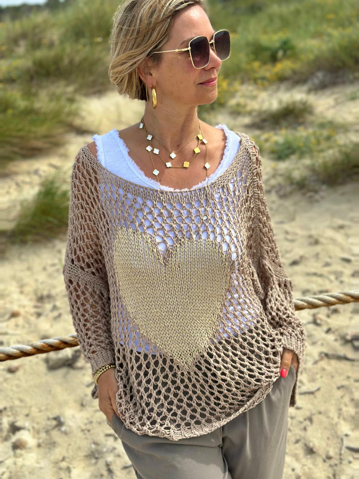 Süßer Onesize Netzpullover "HERZI" in Taupé