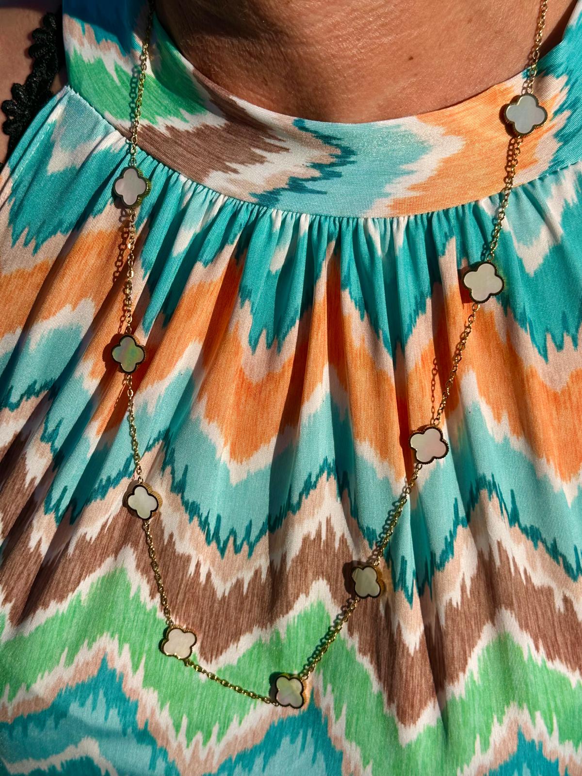 Wunderschöne Kette in Gold/Weiß (MITTEL)