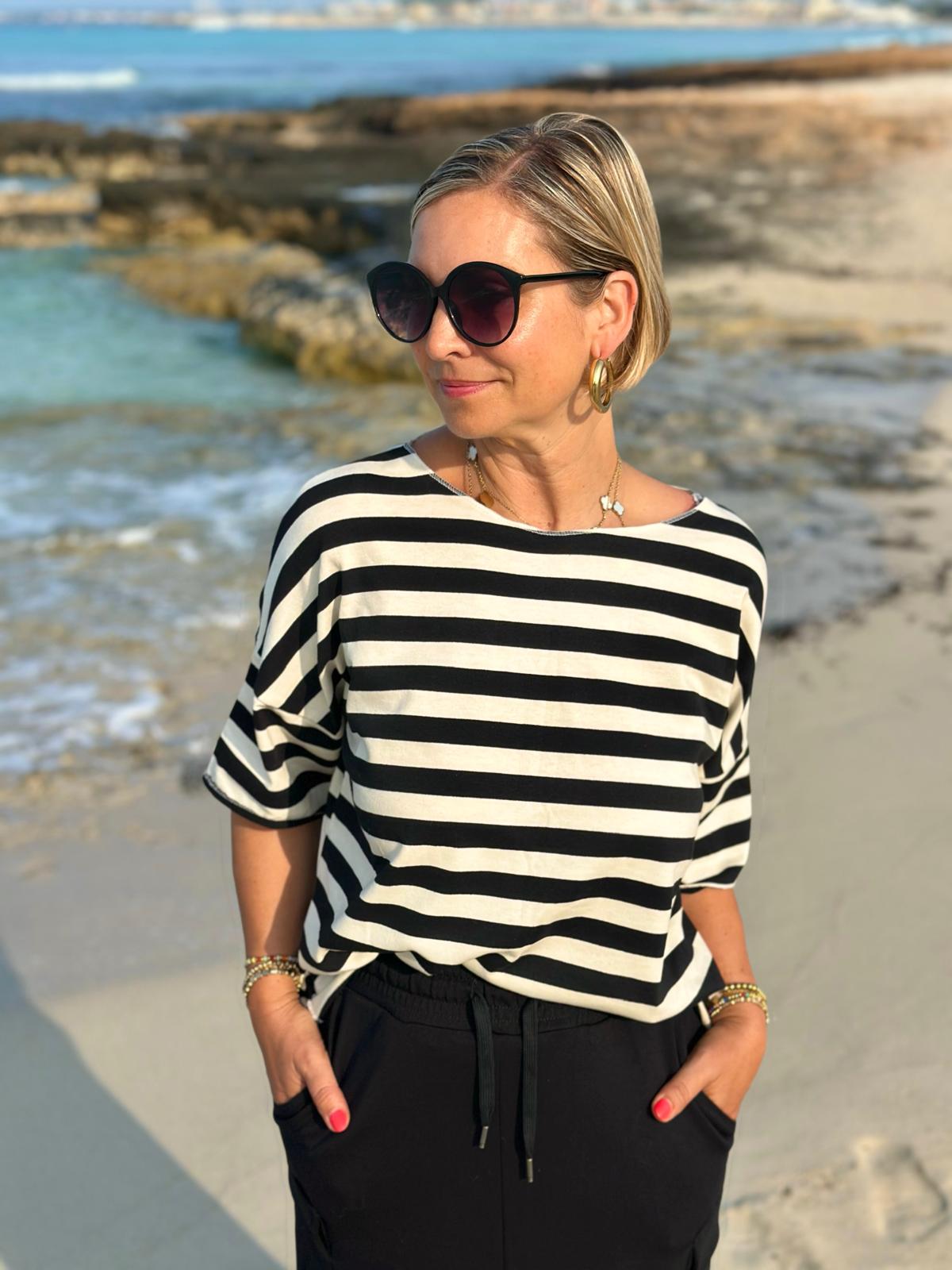 Zuckersüßes Onesize "RINGEL SHIRT" in Schwarz/Weiß