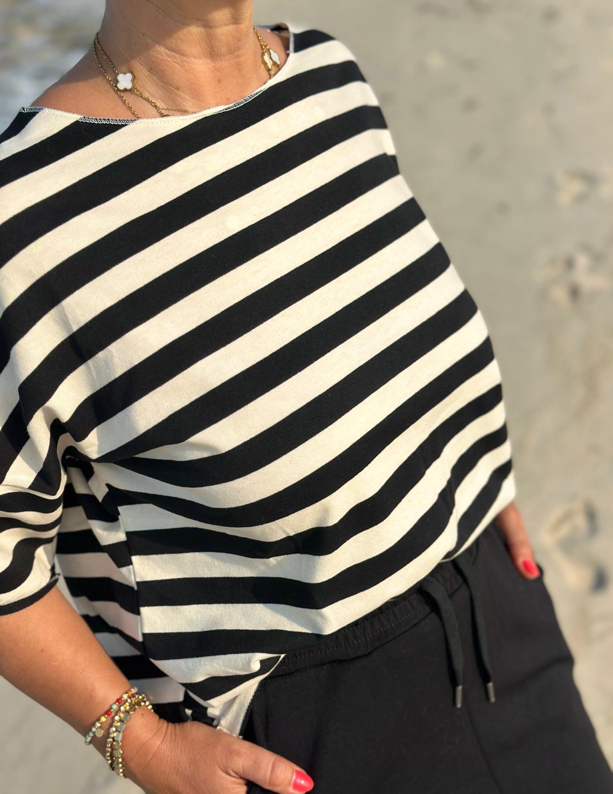 Zuckersüßes Onesize "RINGEL SHIRT" in Schwarz/Weiß