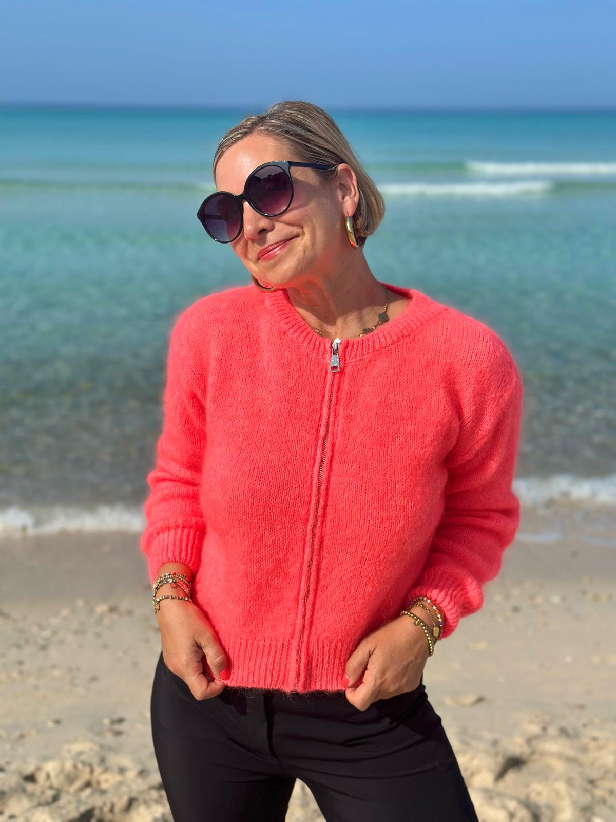 Süße Lieblingsstrickjacke in Korall