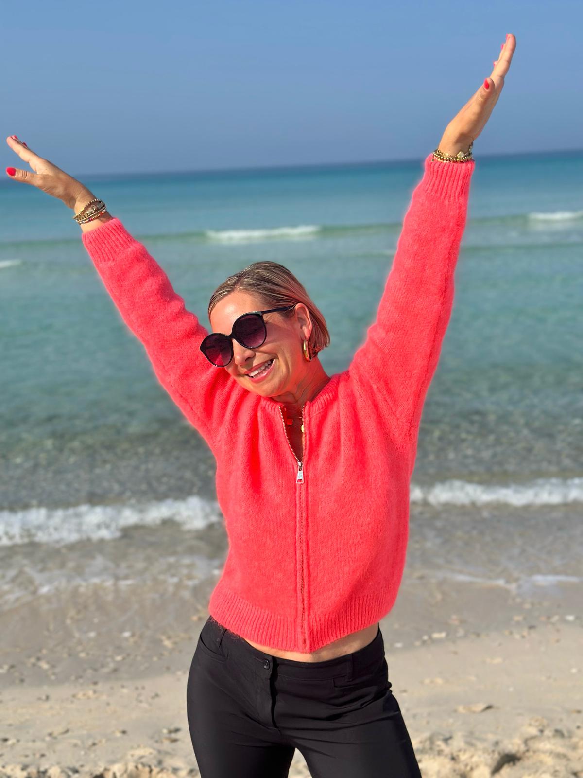 Süße Lieblingsstrickjacke in Korall