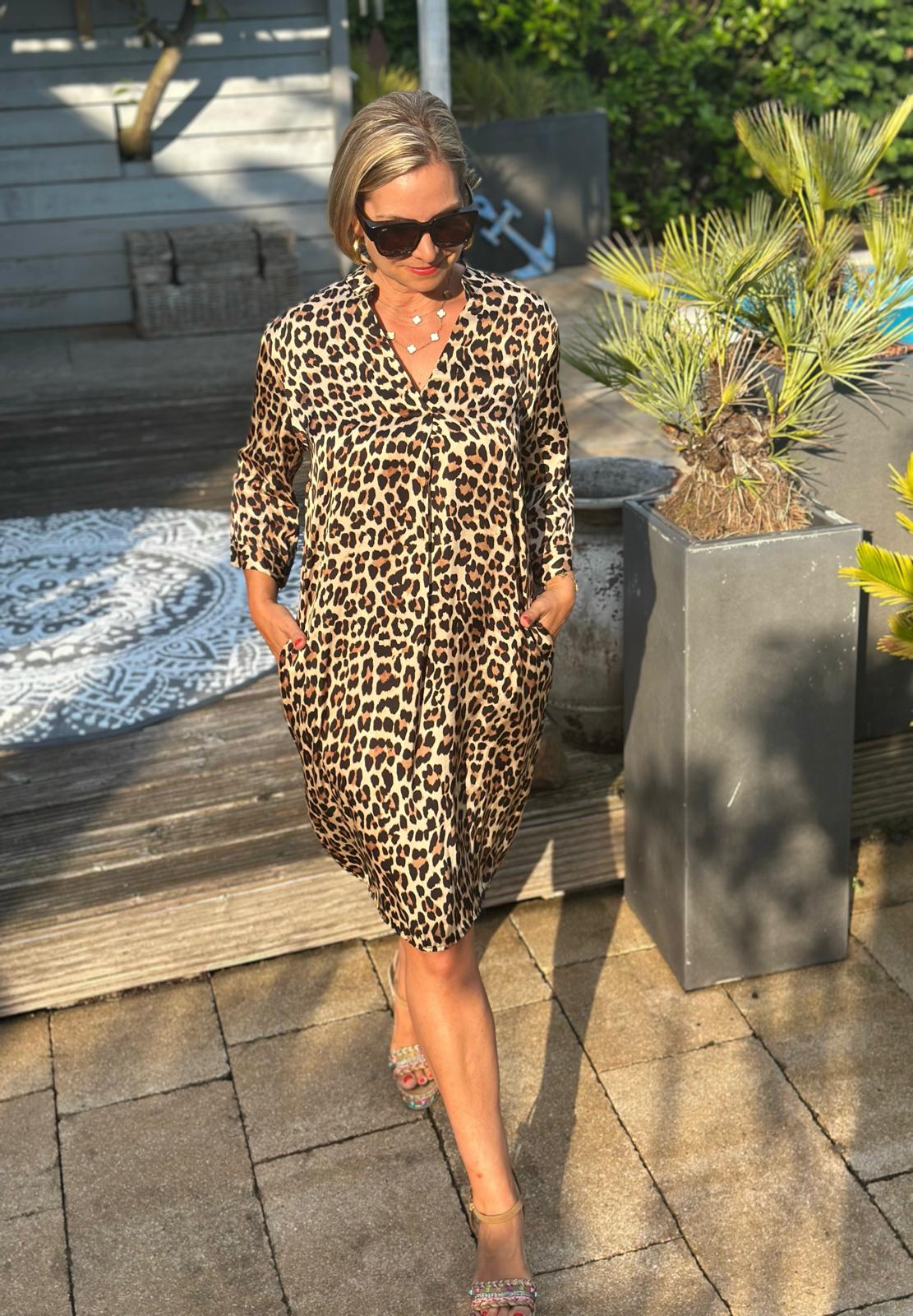 Sommerkleid "VALENTINA" in LEO LEO LEO