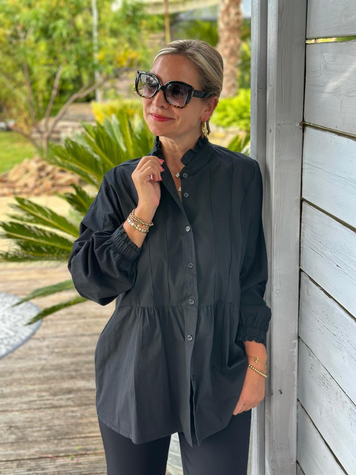 Geraffte Highlight-Bluse in Schwarz