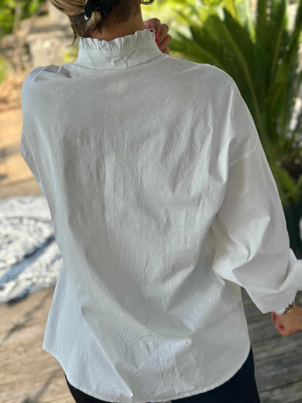 Geraffte Highlight-Bluse in Weiss
