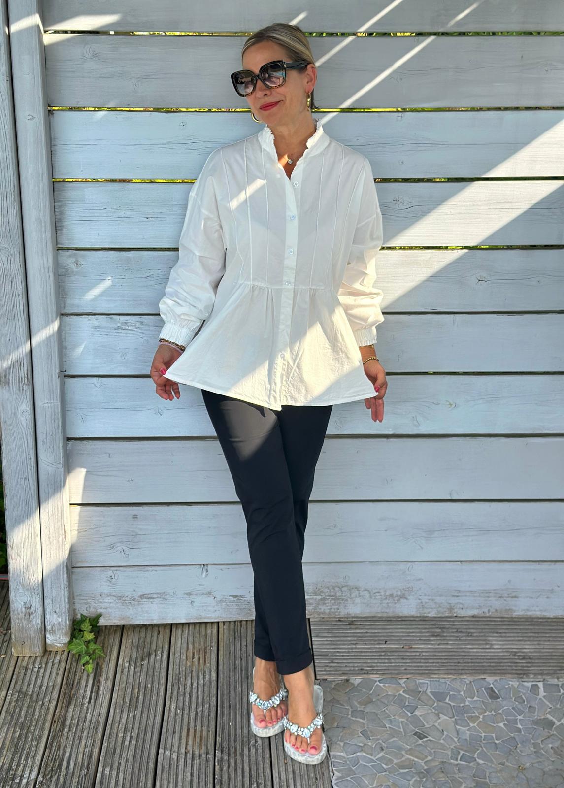 Geraffte Highlight-Bluse in Weiss