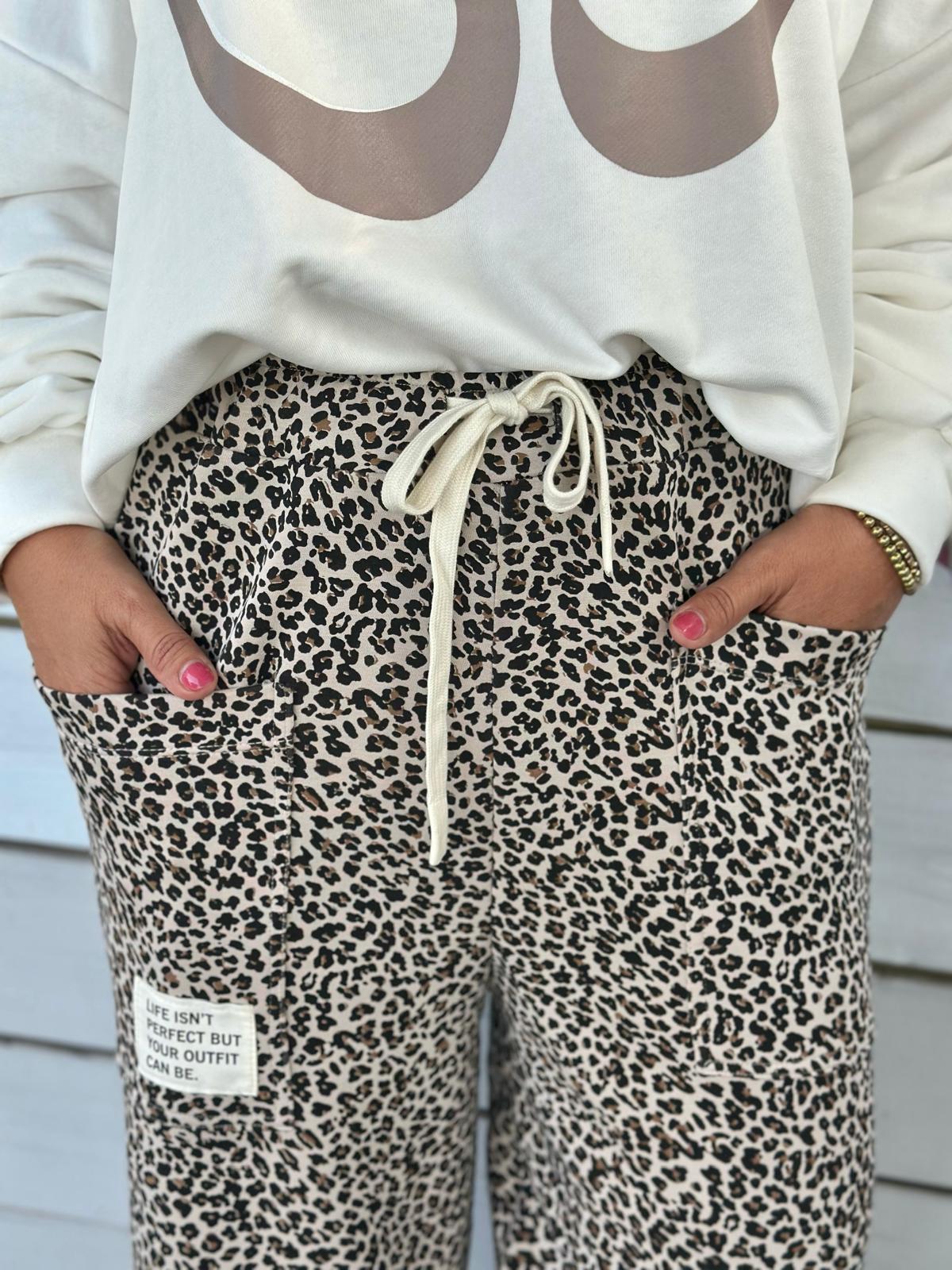 Kuschel Sweatshirt "BALANCE" in Weiss