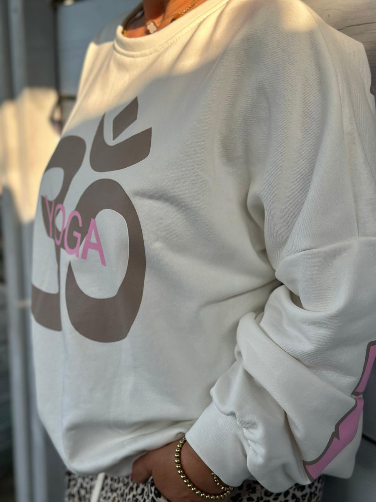 Kuschel Sweatshirt "BALANCE" in Weiss