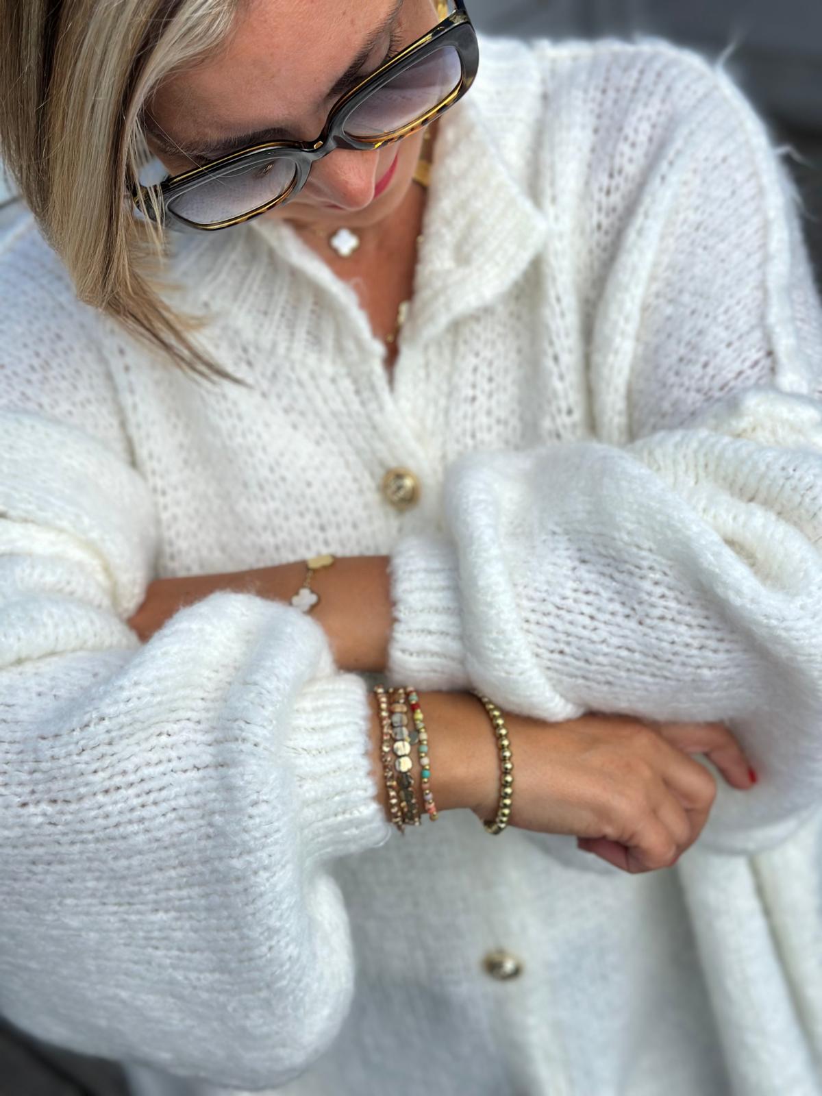 Süße Onesize Strickjacke in Creméweiss