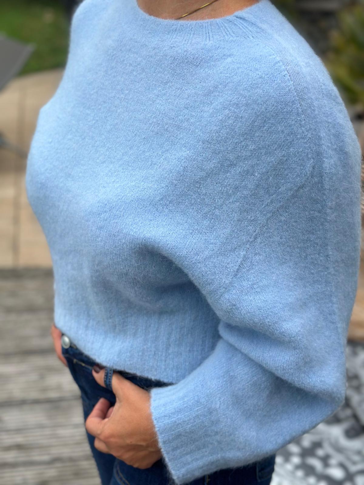 Hochwertiger Kuschelpullover "Lissy" in Hellblau
