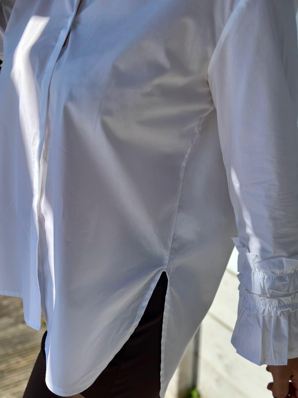 Weiße Highlight Bluse mit kleinem Kragen