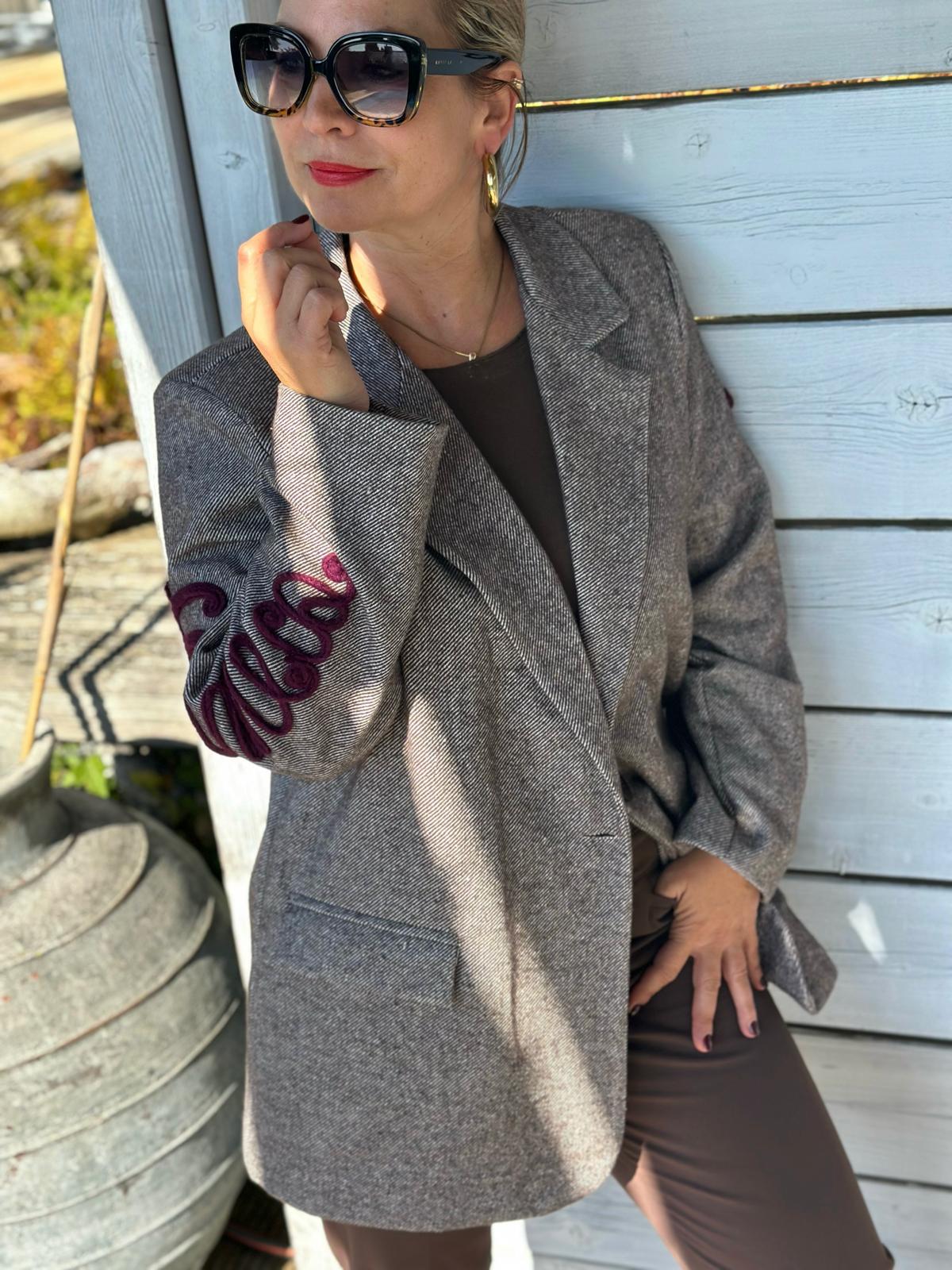 Stylische Onesize Blazer "COMME CI, COMME CA" in Dark-Taupé