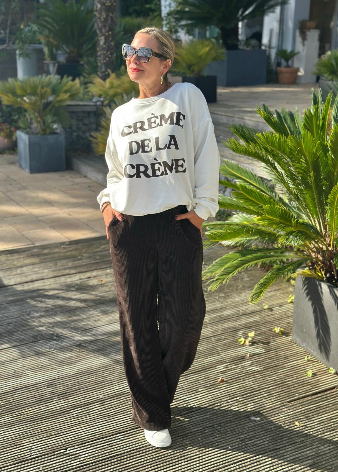 Süße Cord-Jogger mit weitem Bein in Chocolate