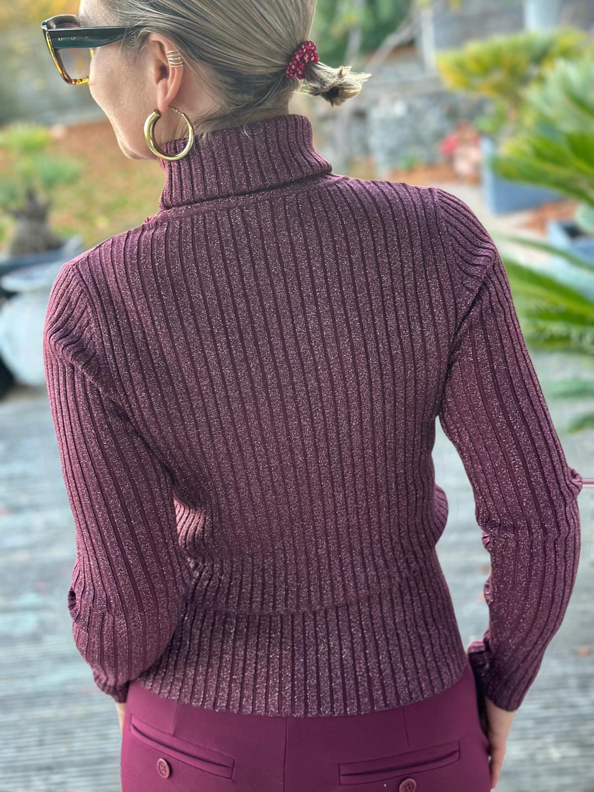 Stylische Lieblingshose in Bordeaux