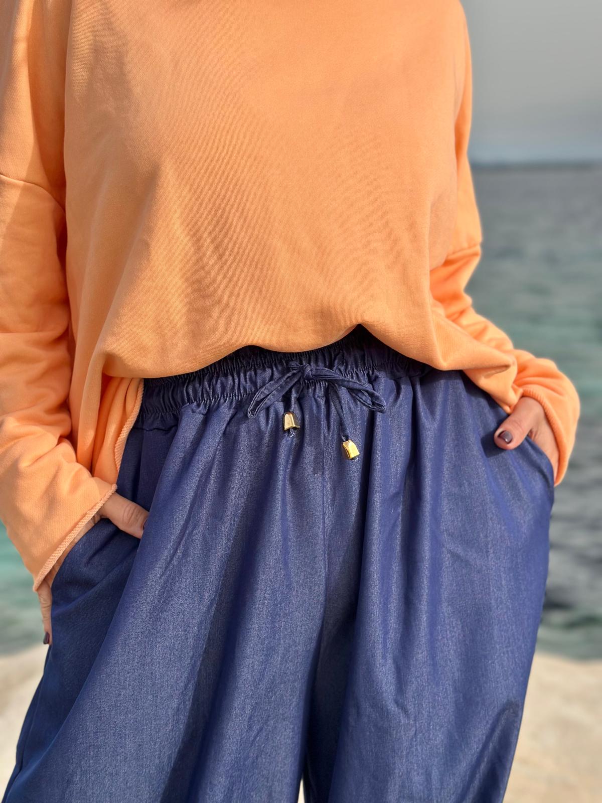 Super stylische Tencel Hose mit weitem Bein und Kordelzug in NAVY-BLAU