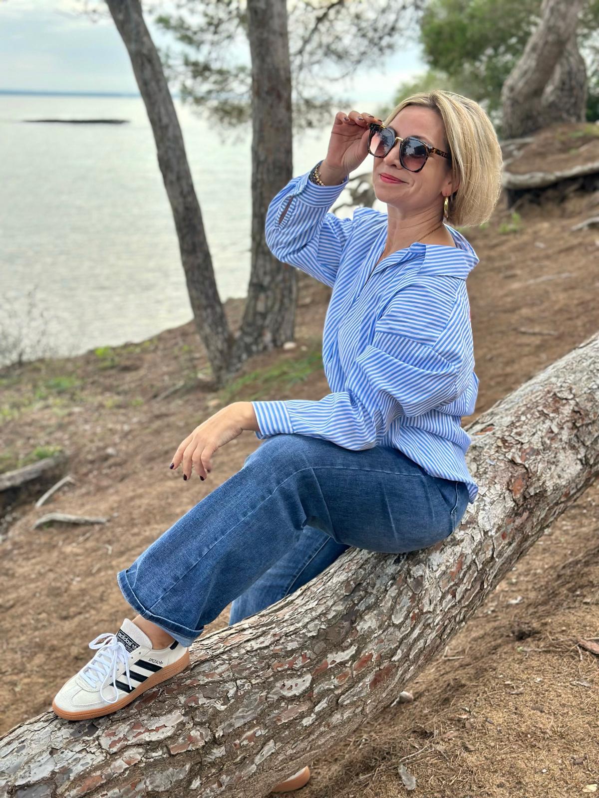 Stylische STRAIGHT BLUE JEANS