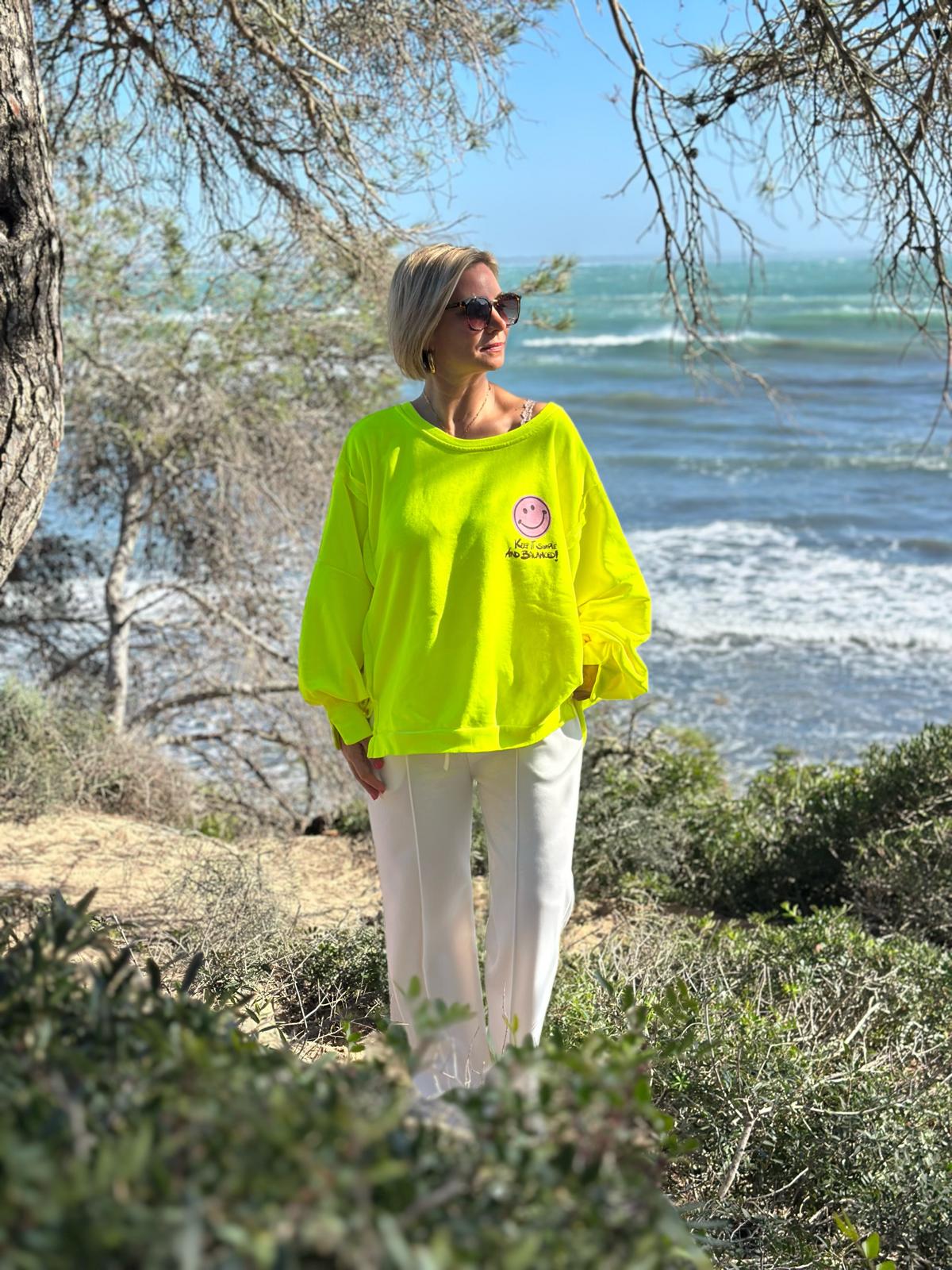 Smile Statement Sweatshirt „Keep it Simple & Balanced“ – NEON GELB