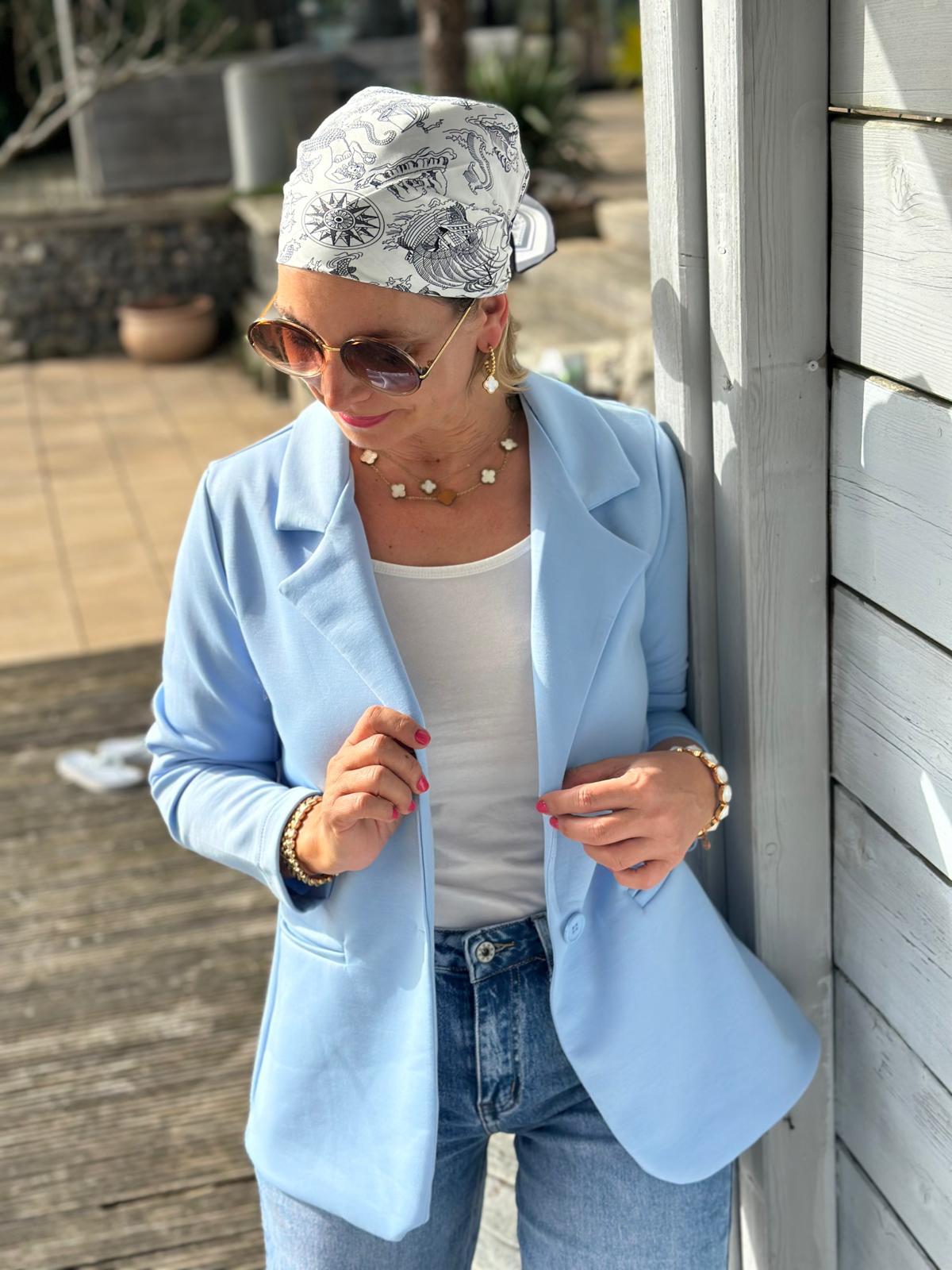 Eleganter Blazer „Pure Chic“ – Hellblau