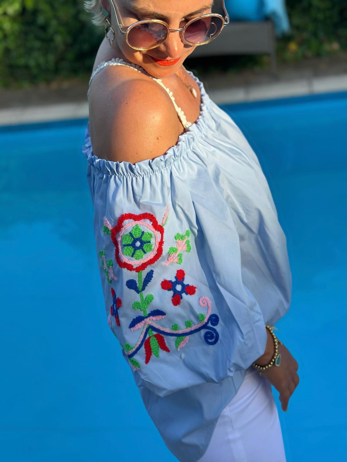 Boho Bluse „Summer Bloom“ Hellblau