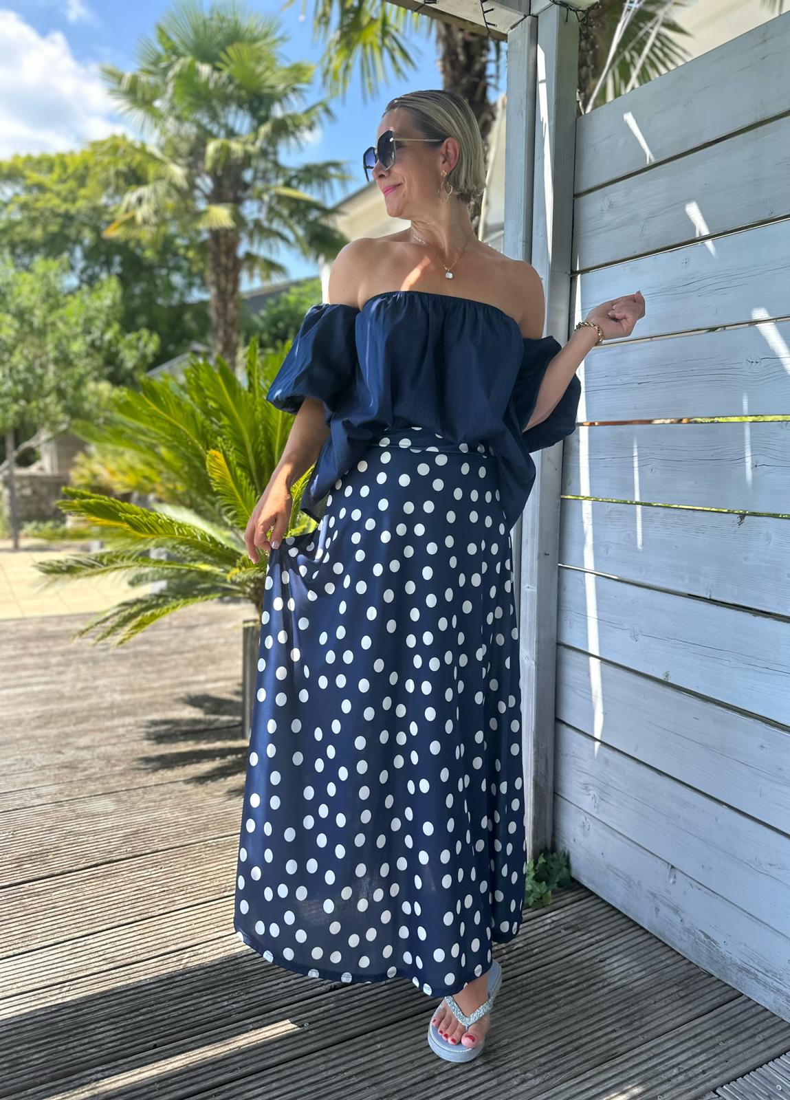 Kurze Bluse „Dolce Bianca“ in Navy