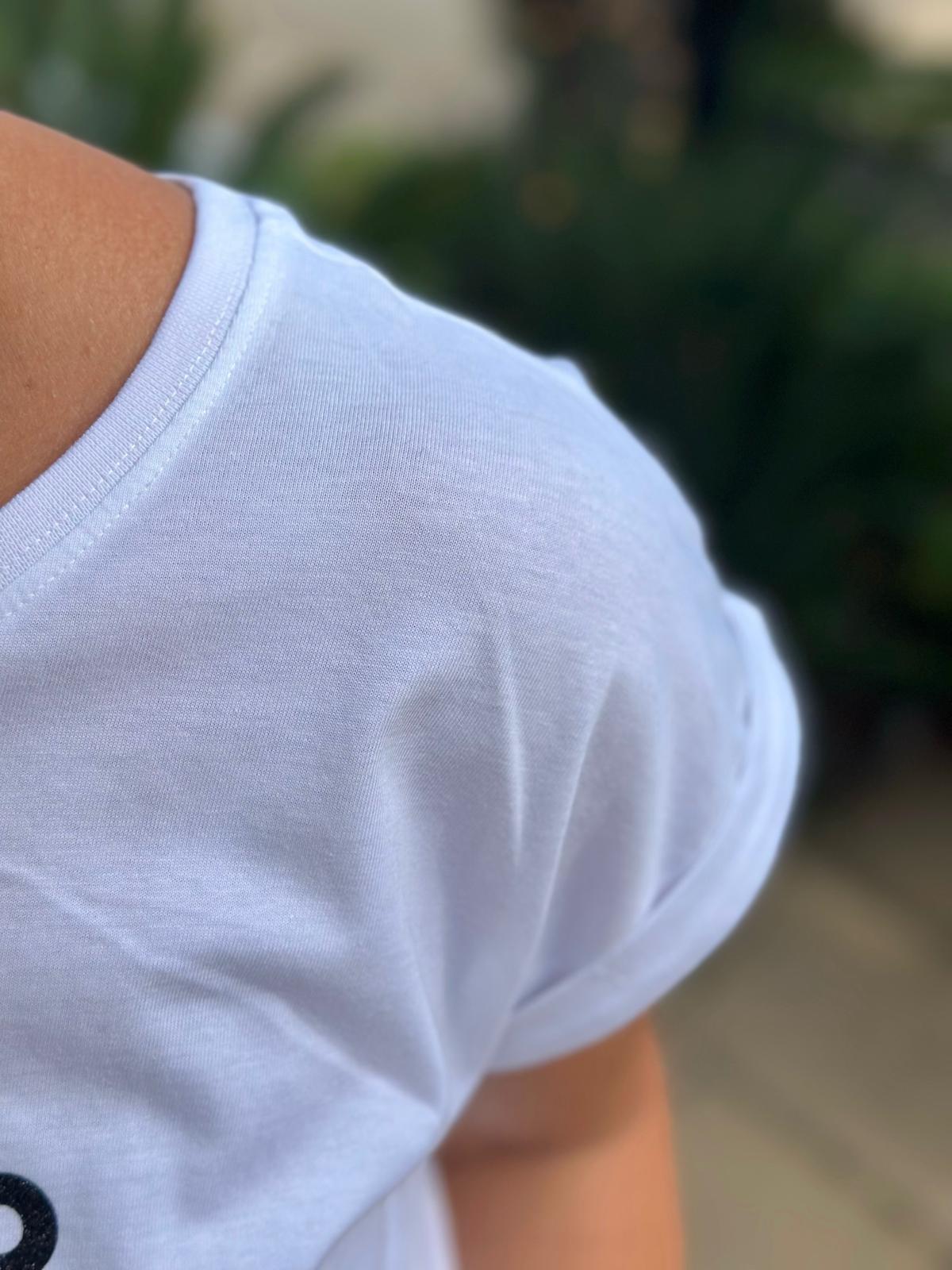 BE FAMOUS Statement Shirt „Ungefähr Dreißig“