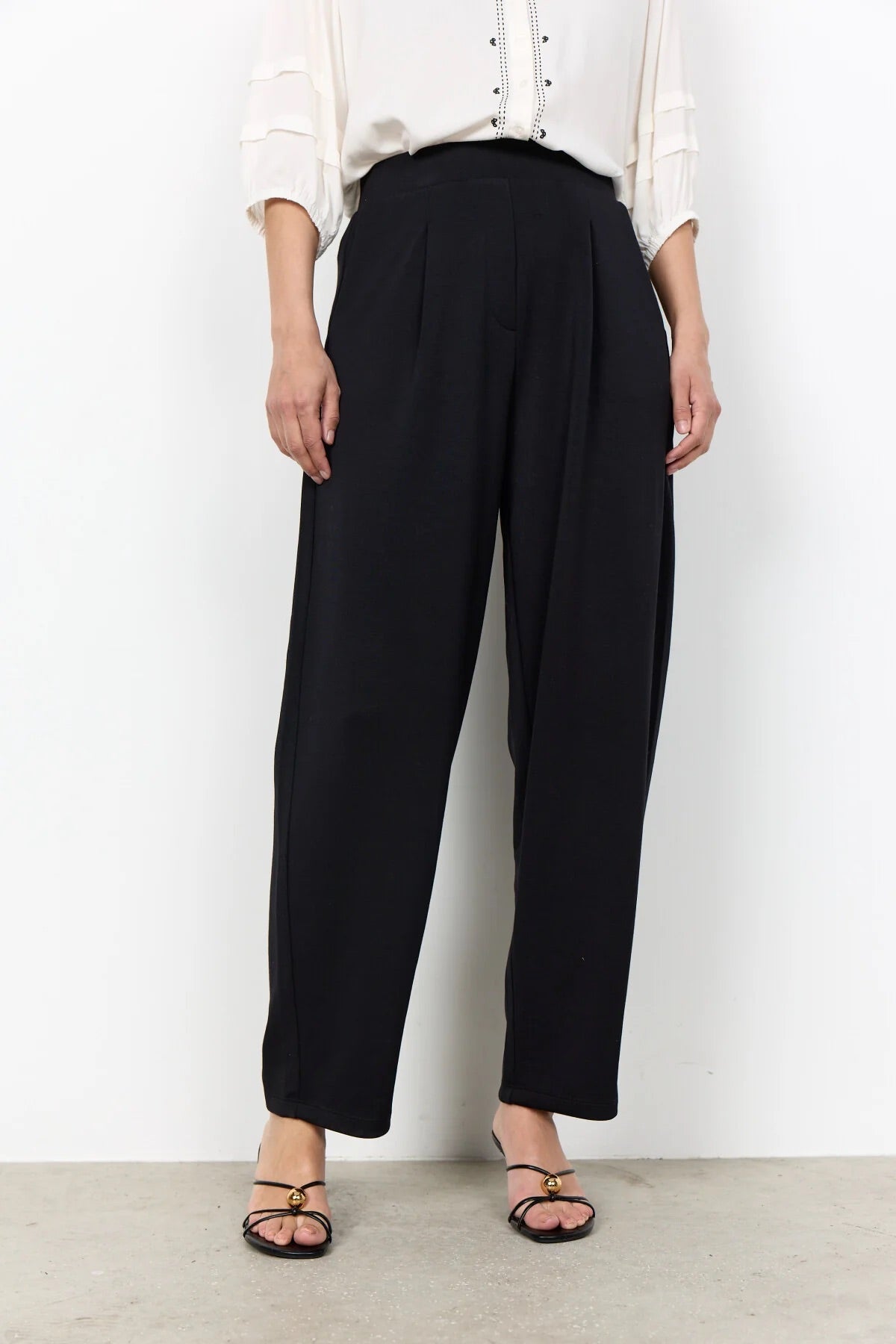 SC-BANU 321 HOSE SCHWARZ